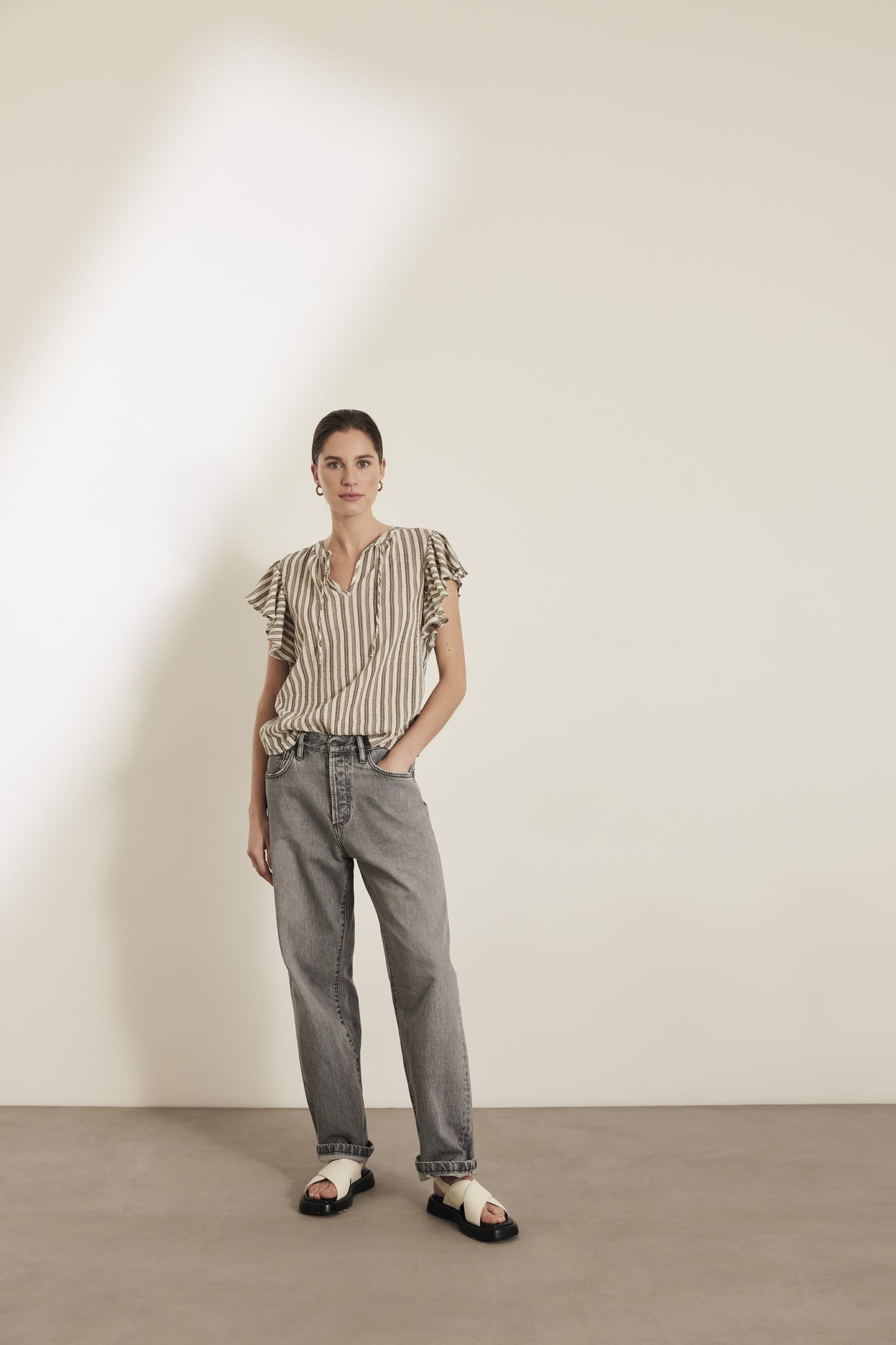 SCARLETT TOP GRAPHITE 3