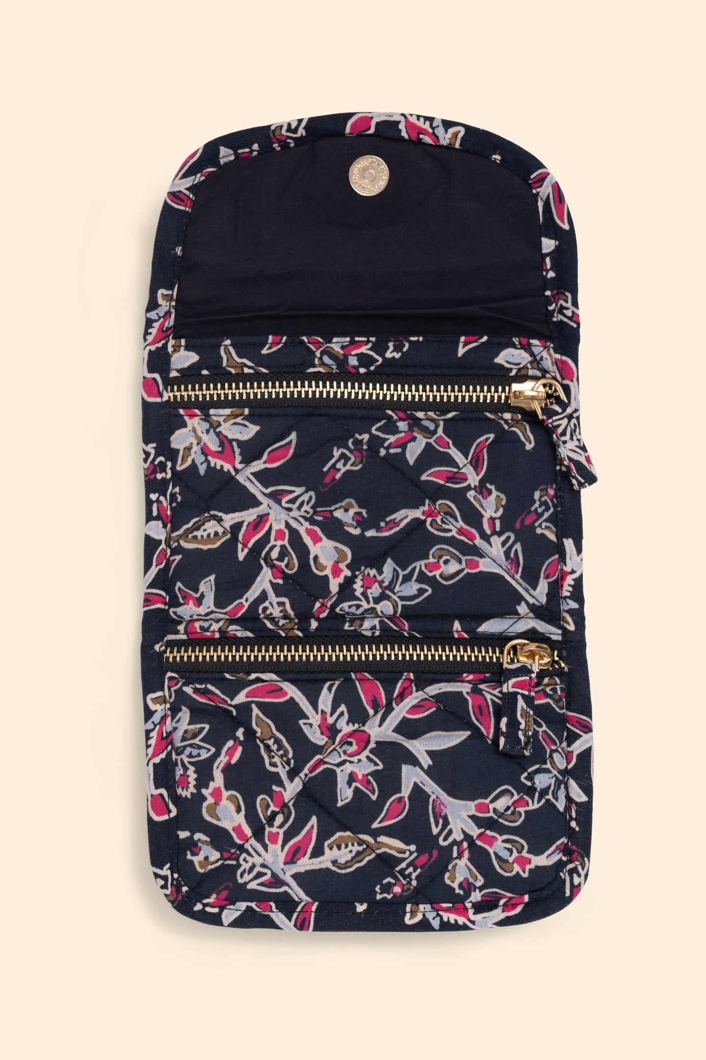 INDIAN PRINT BLACK CLUTCH BAG BLACK 2