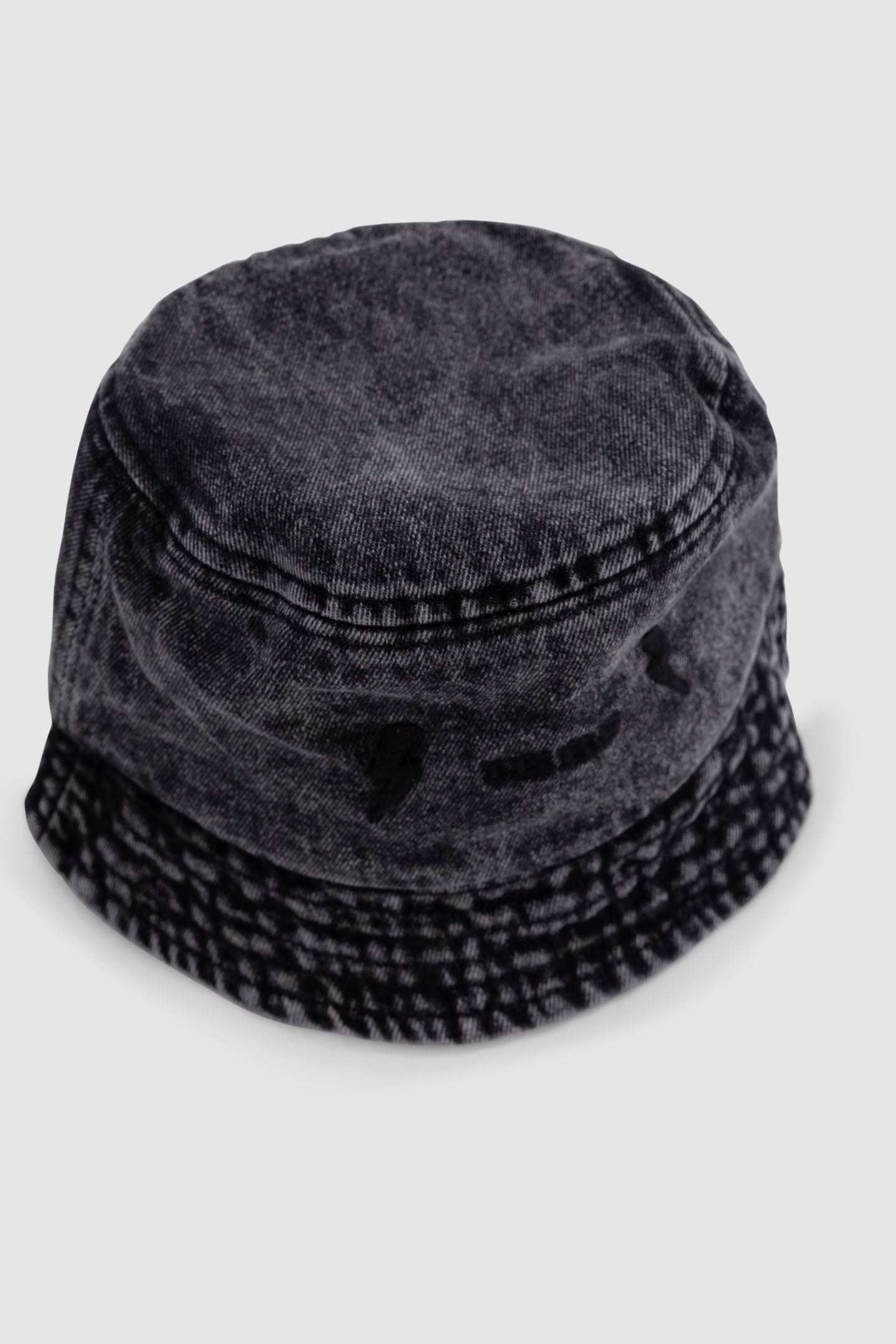 BOB IN GREY DENIM WITH EMBROIDERY 3