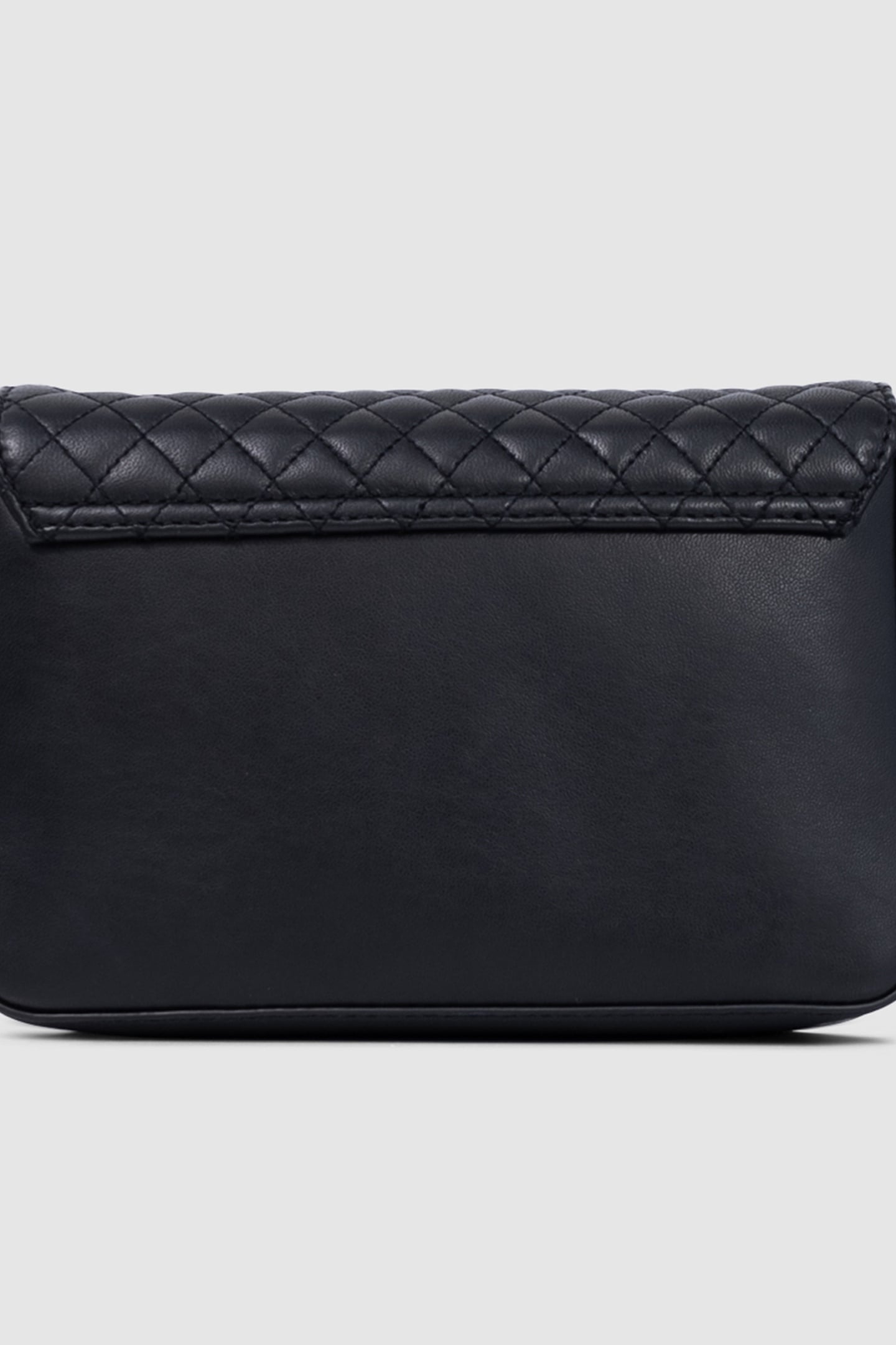 111 BAG IN BLACK QUILTED LEATHER 2