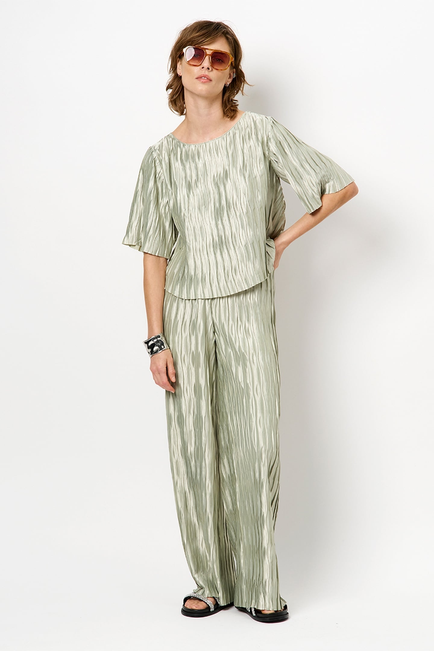 LELIA PLISSÉ TOP SOFT PISTACHIO 1