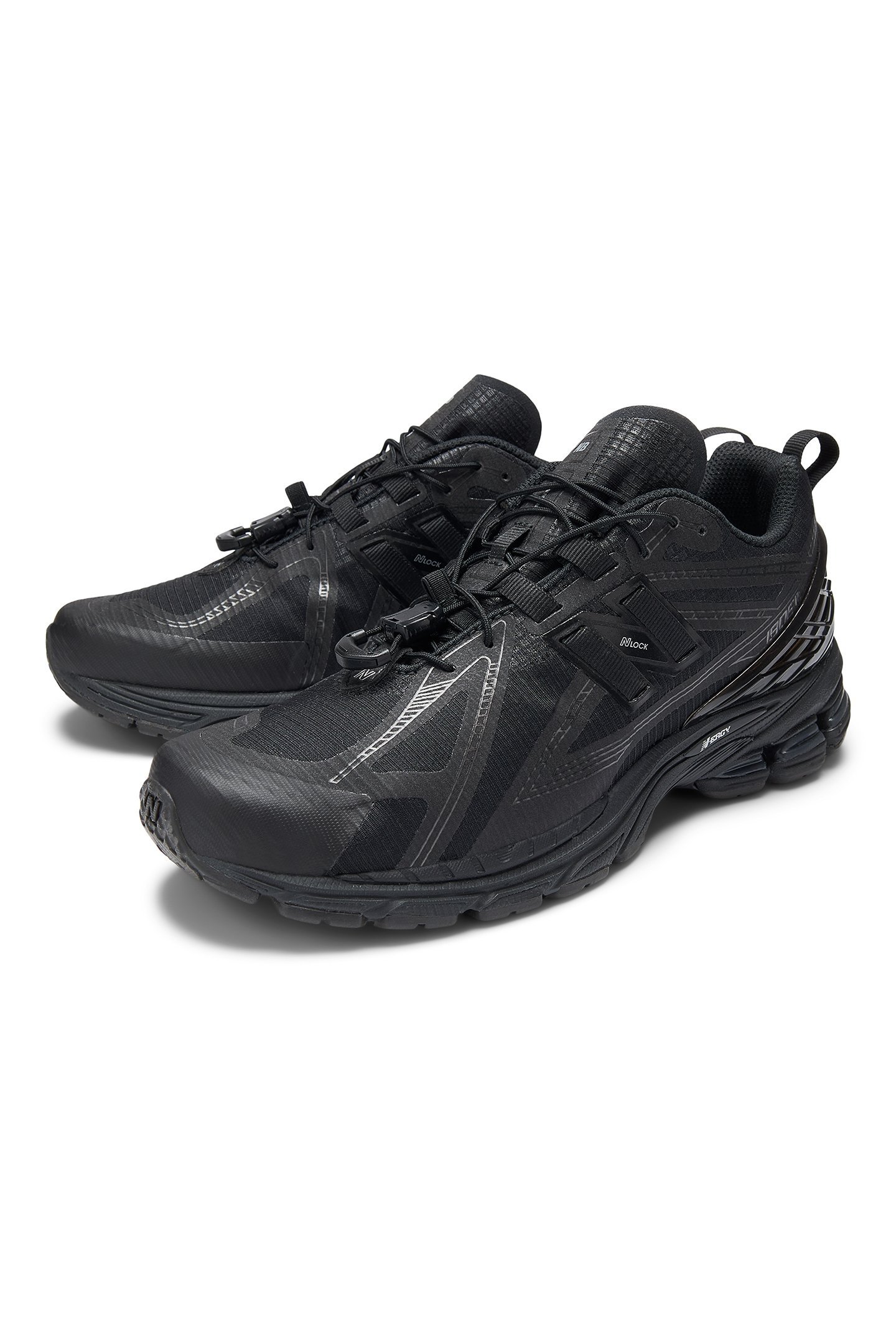 UNISEX 1906R BLACK 8