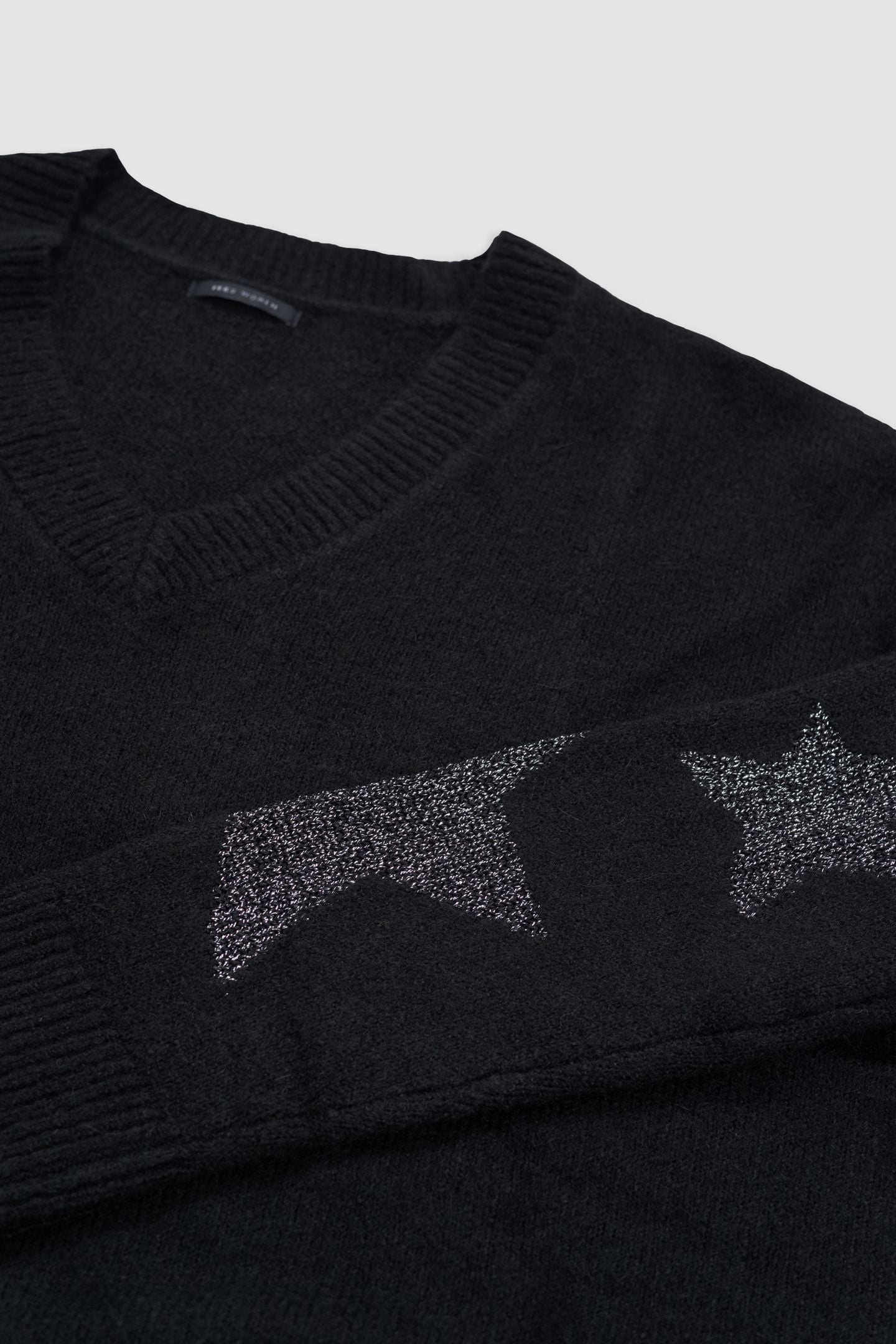 BLACK KNIT STAR SWEATER 2