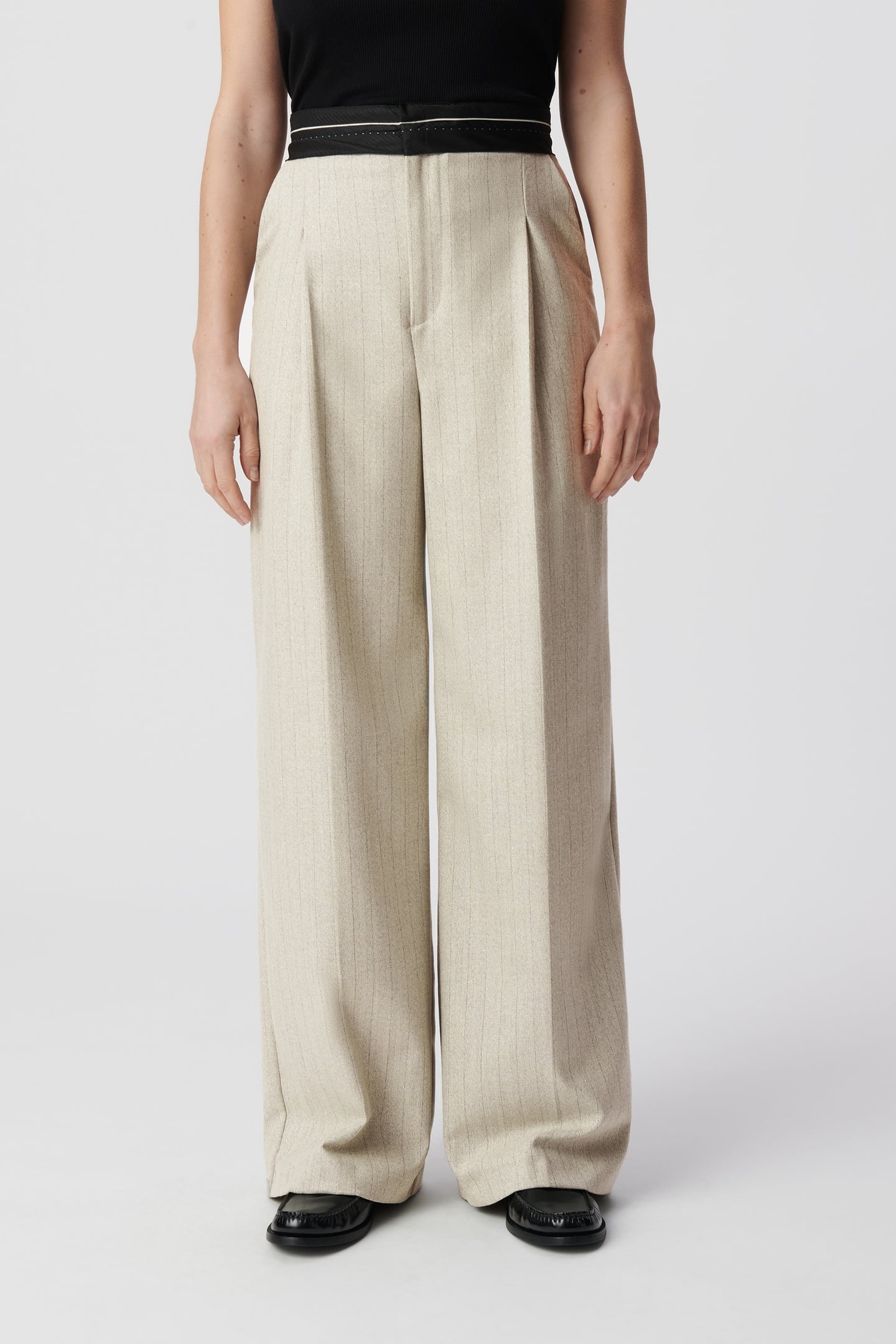 GREY SUIT PANTS WITH LUREX STRIPE PATTERN 2