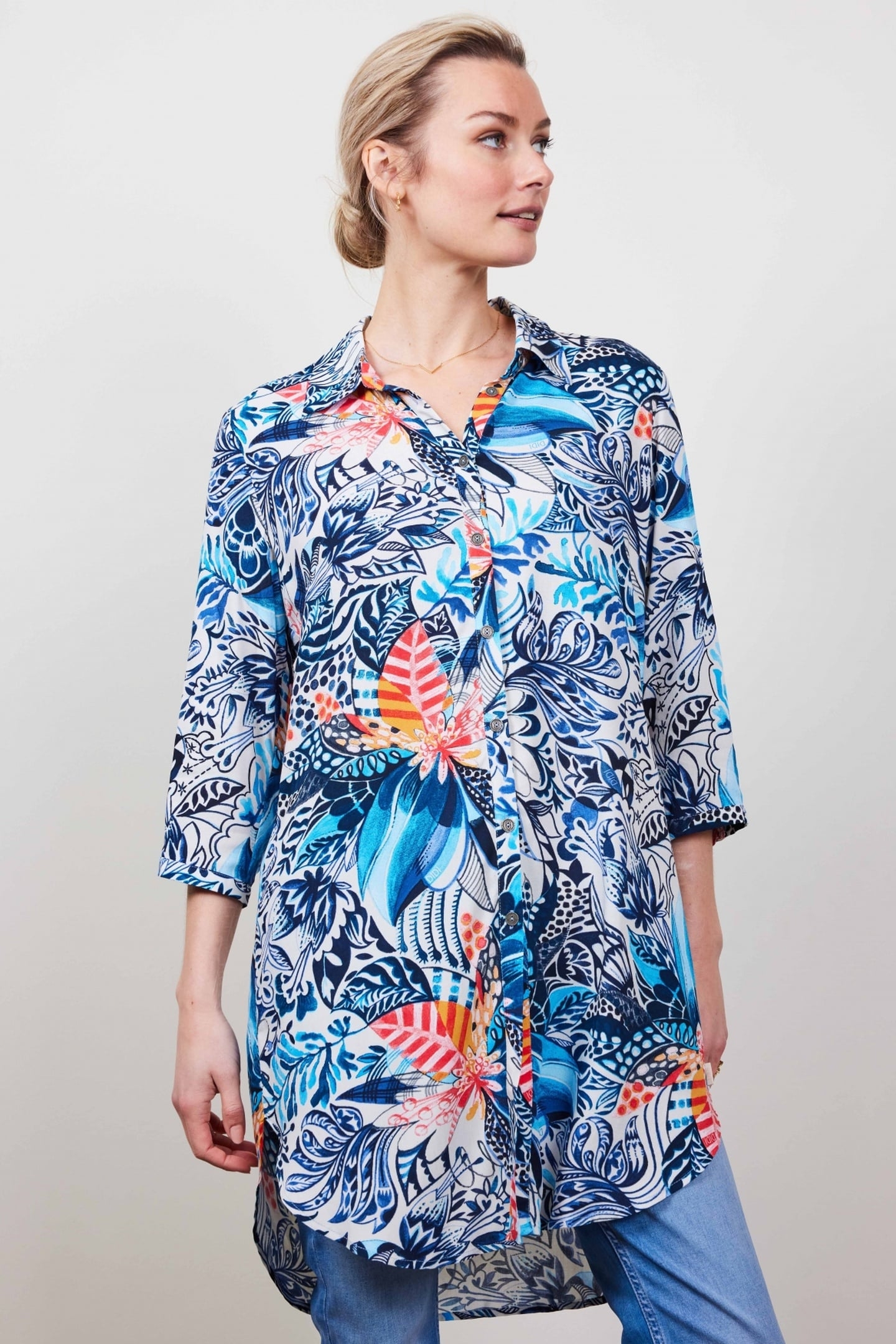 TUNIEK JOLIE IN OFFWHITE WITH AZUR FUSION PRINT 1