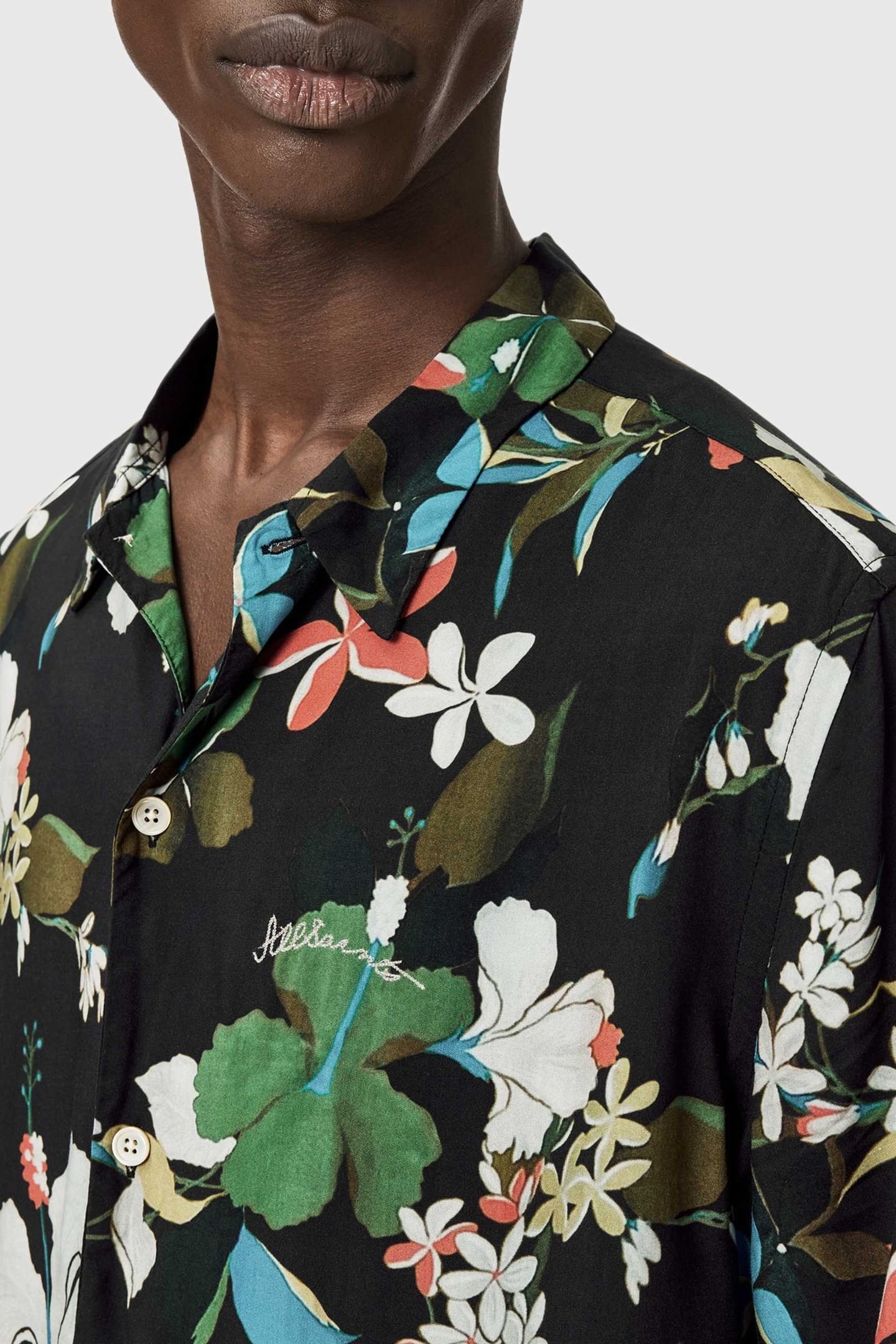 KOH CHANG SS SHIRT JET BLACK 7