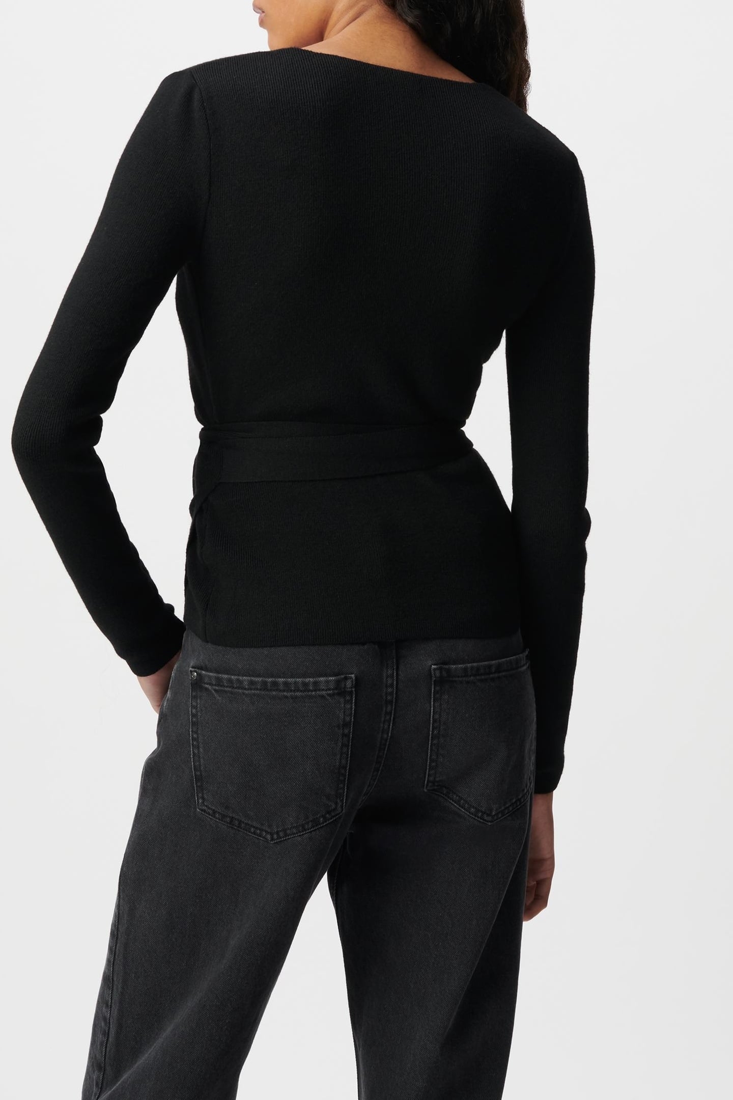 BLACK BELTED WRAP-AROUND SWEATER 3