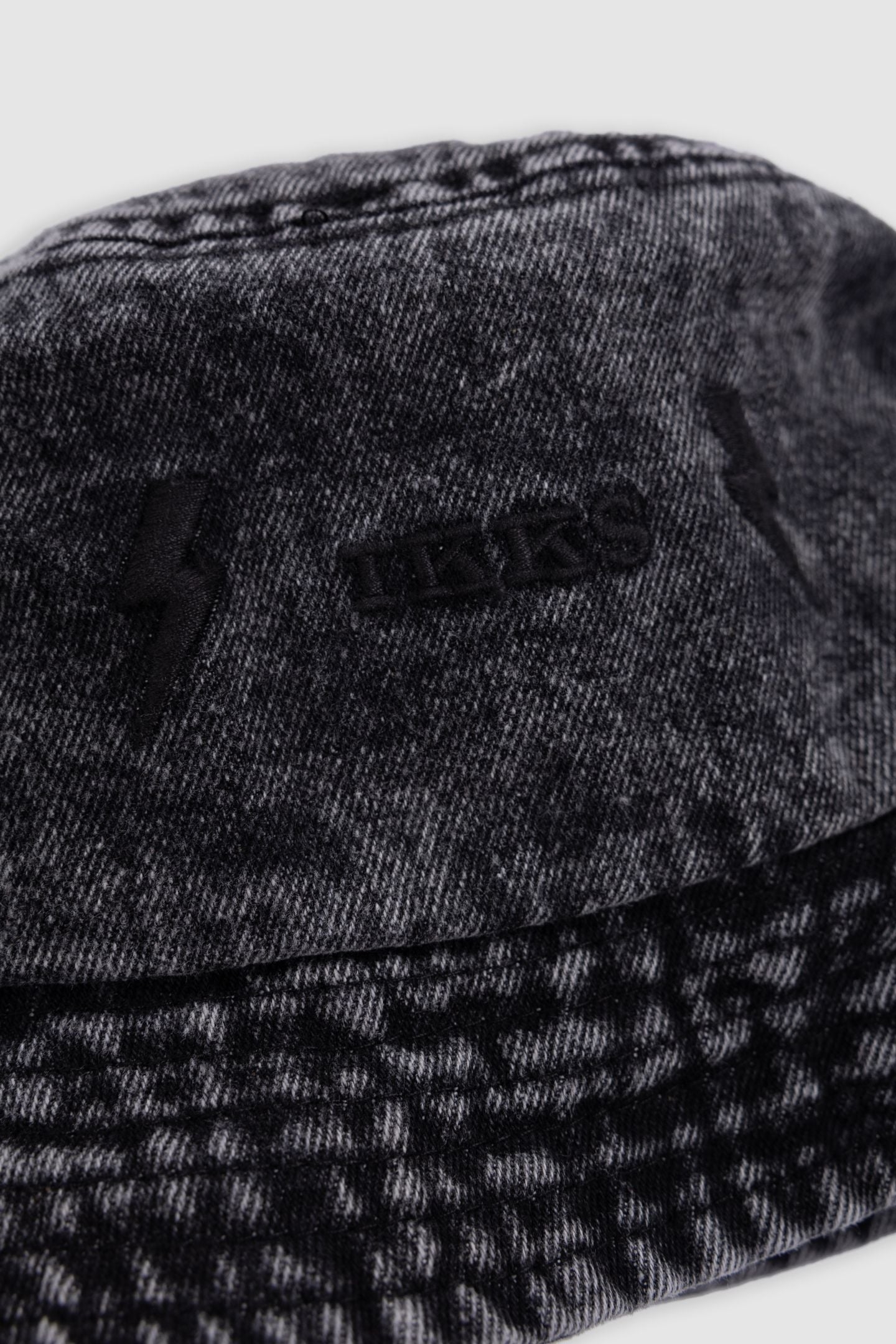 BOB IN GREY DENIM WITH EMBROIDERY 6