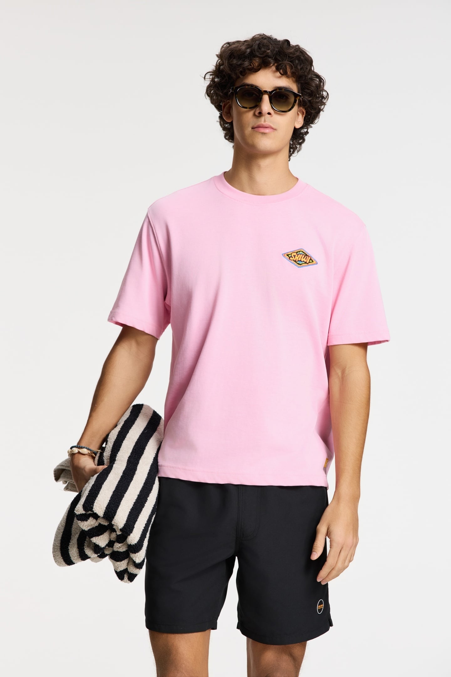 FINN RELAXED T-SHIRT SHIWI BADGE PINK CHALK 3