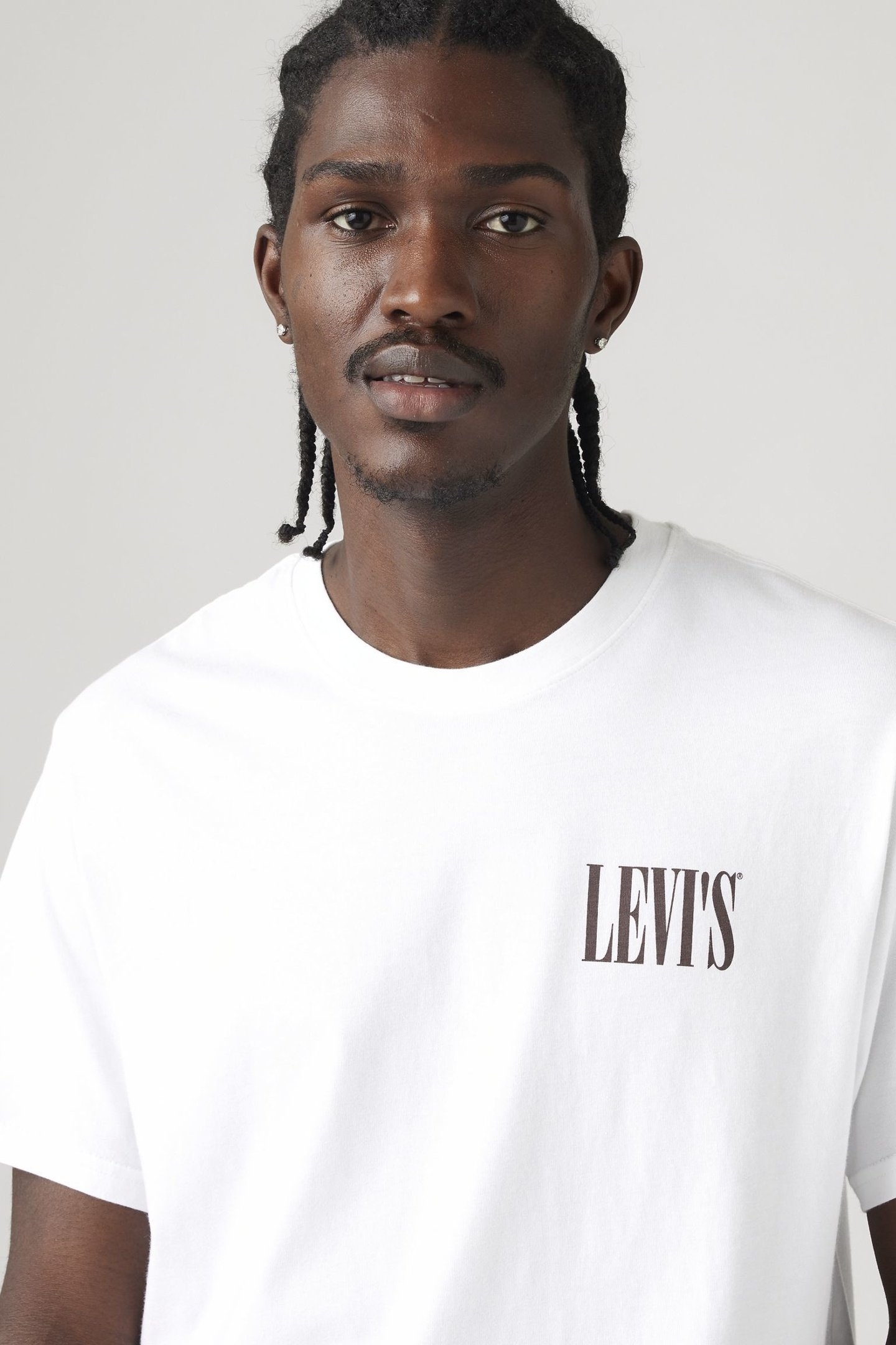 SS RELAXED FIT TEE SSNL SERIF LOGO BRIGH 2