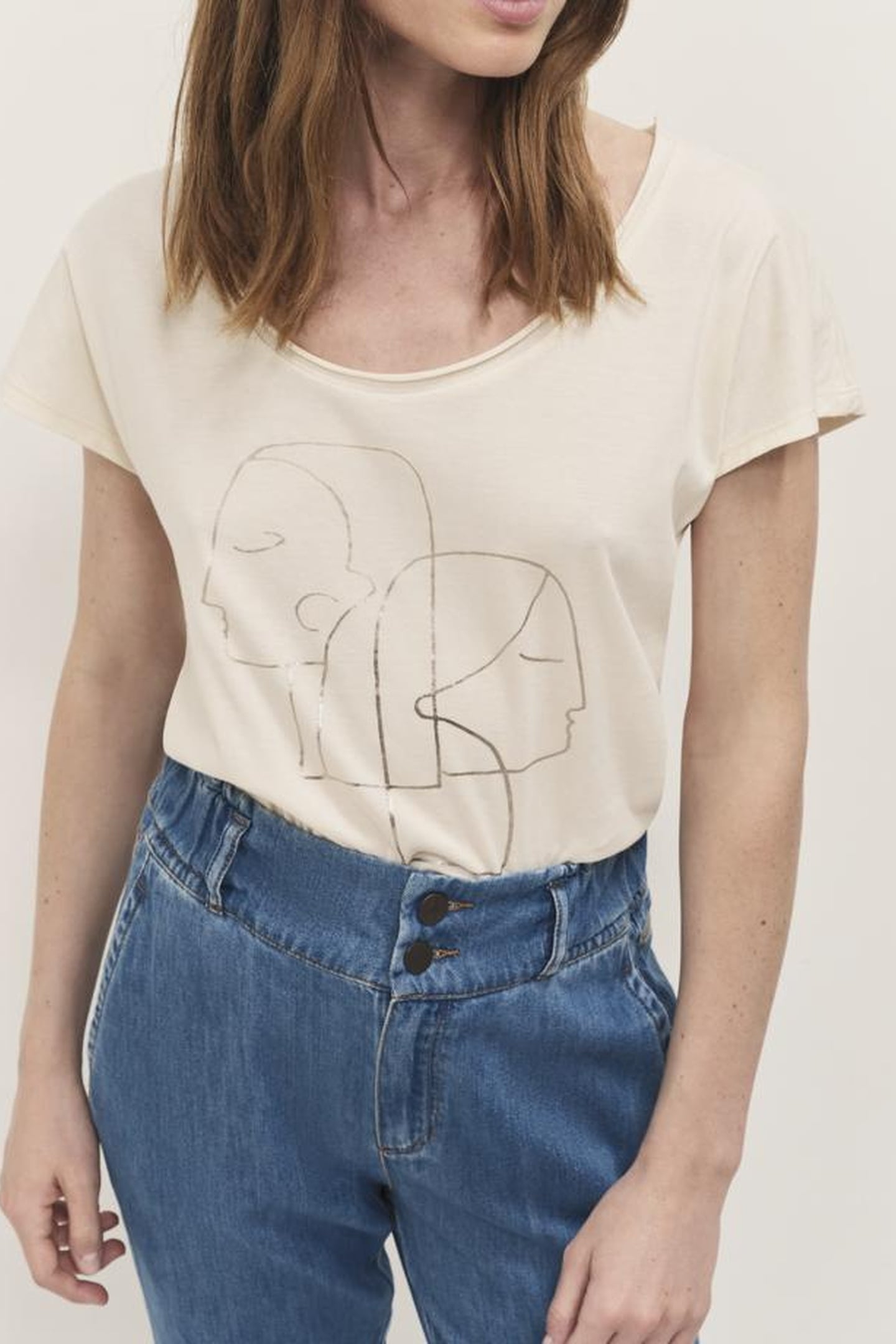 MALIA - ECRU VISUAL DANCERS COPPER FOIL T-SHIRT 1