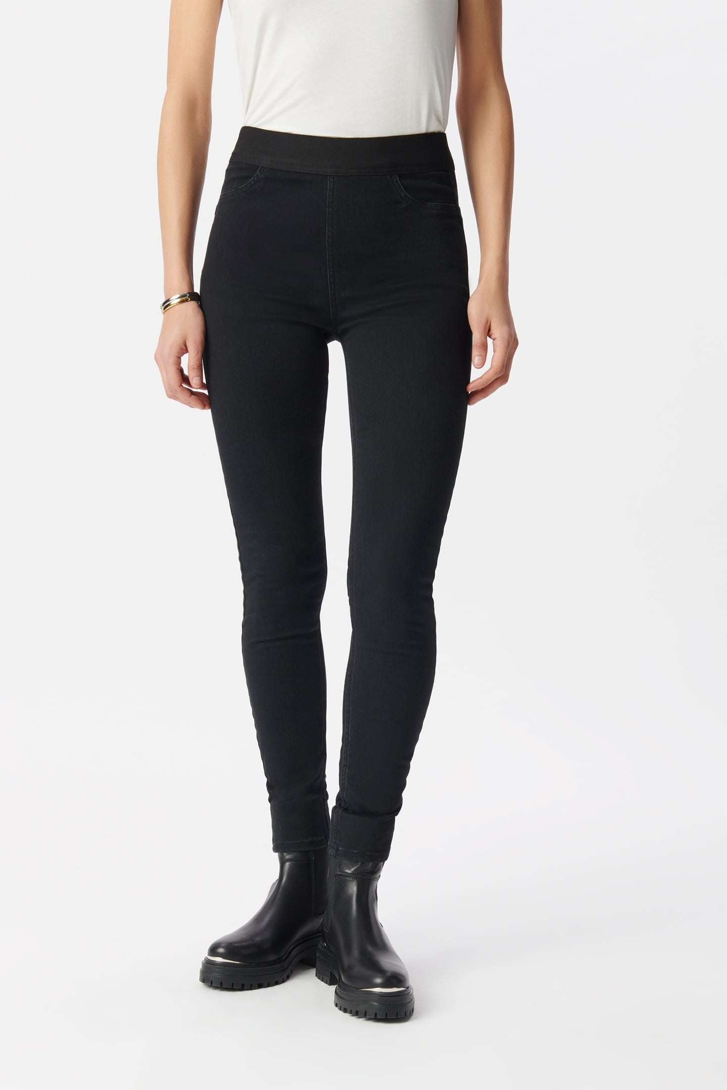 7/8TH POWERSTRETCH BLACK JEGGING JEANS 2