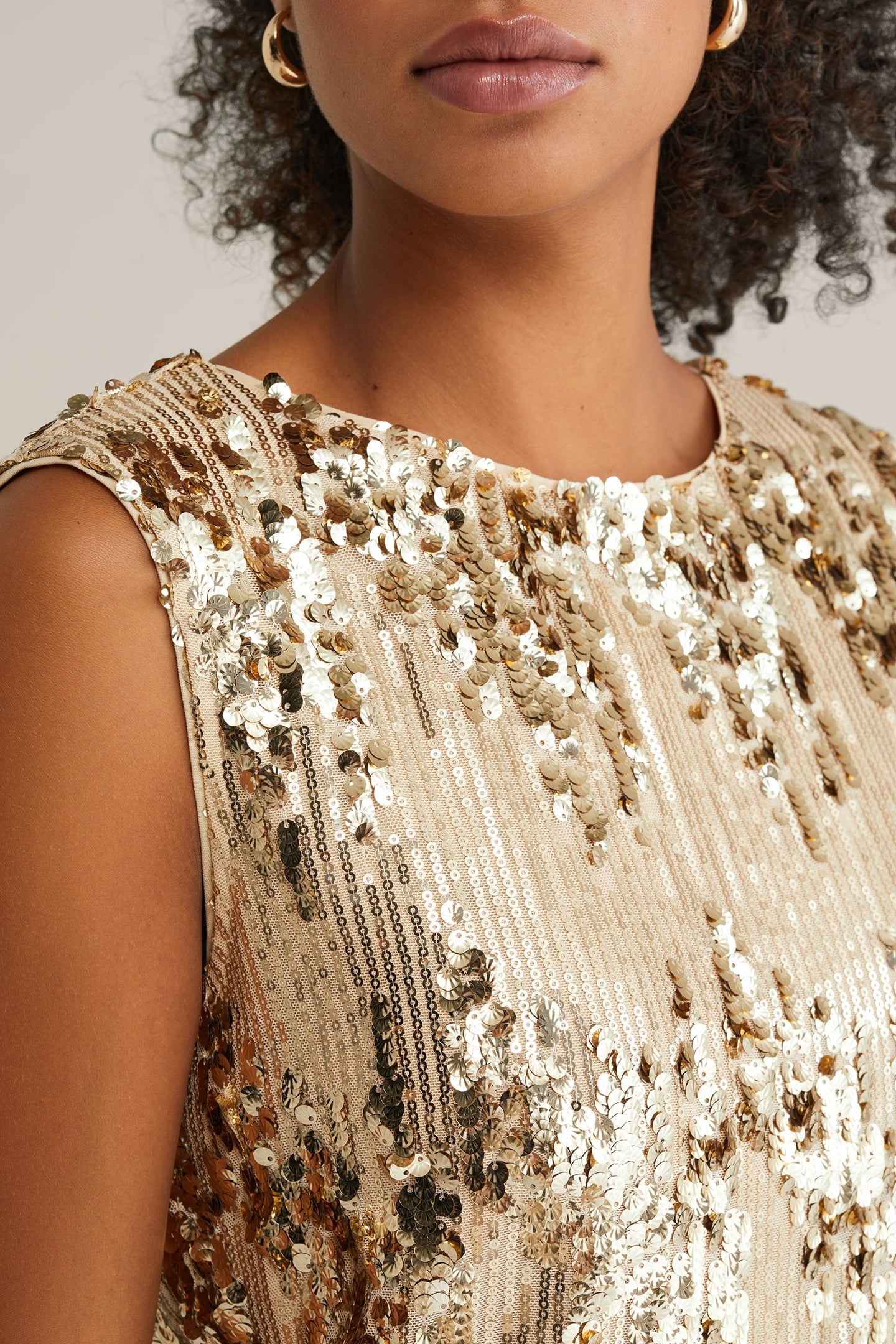 DRESS MID LENGTH GOLD 6