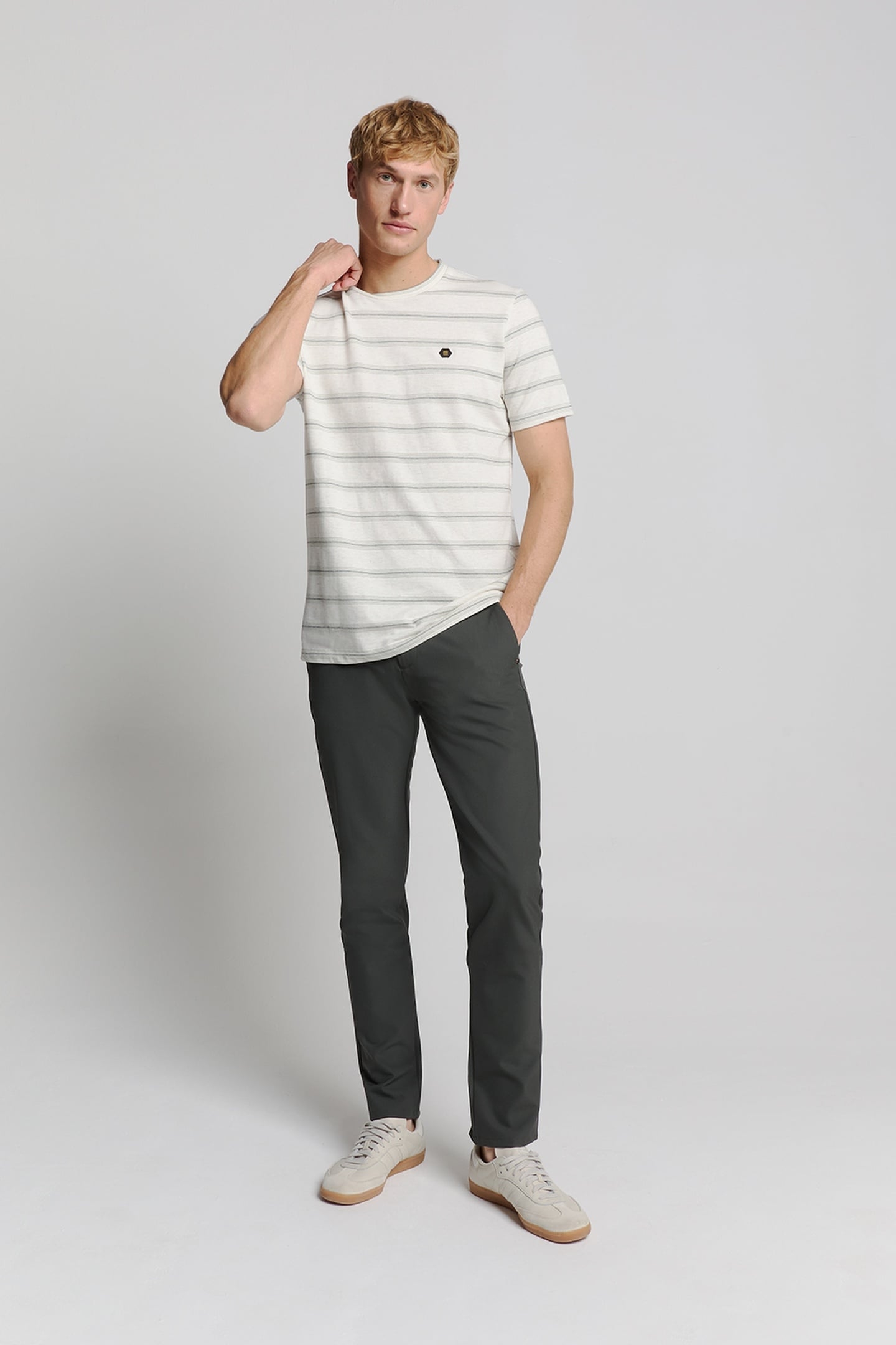 T-SHIRT CREWNECK JACQUARD STRIPE OFFWHITE 2