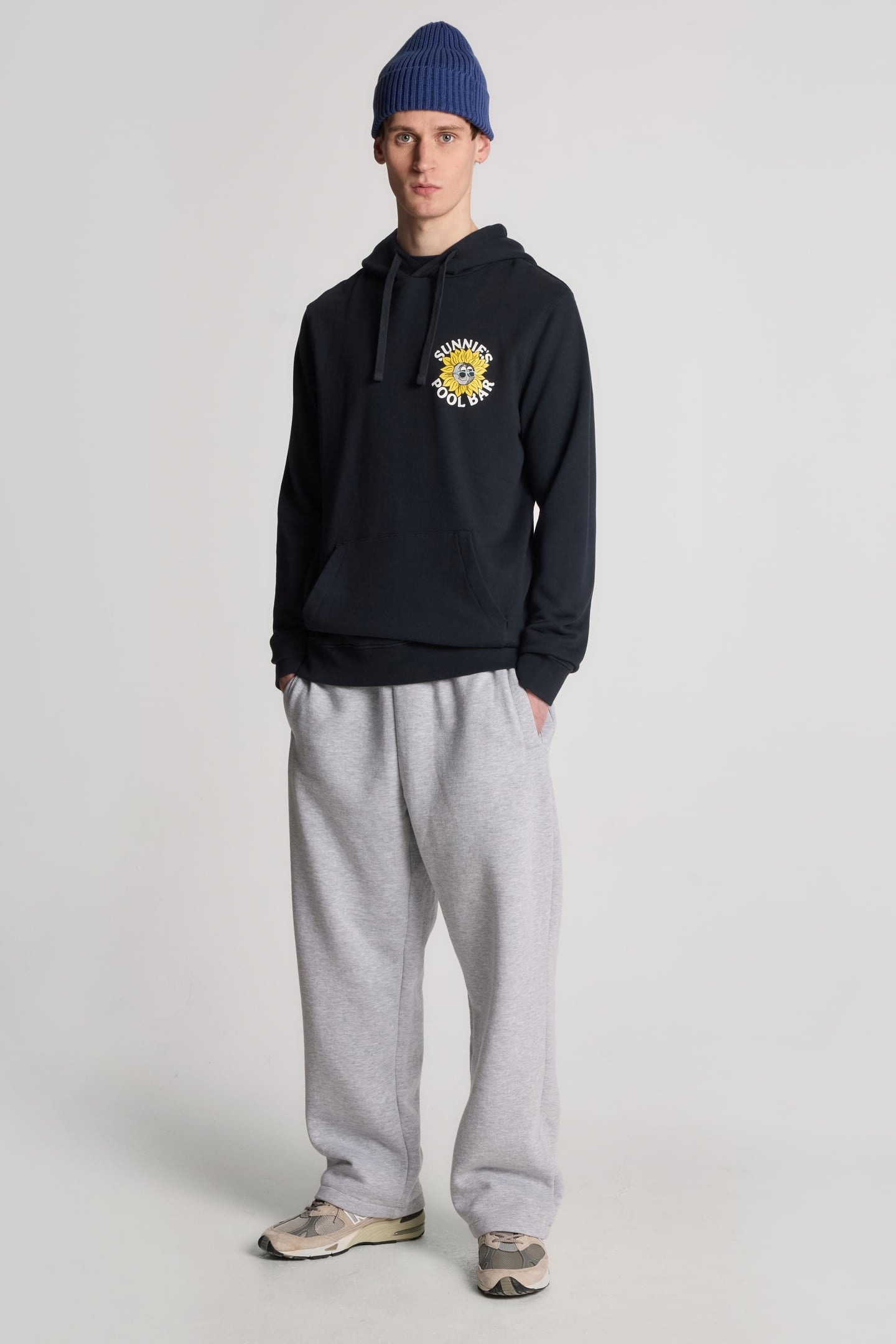 SUNNIES POOL BAR GRAPHIC PULLOVER HOODIE DARK NAVY 1