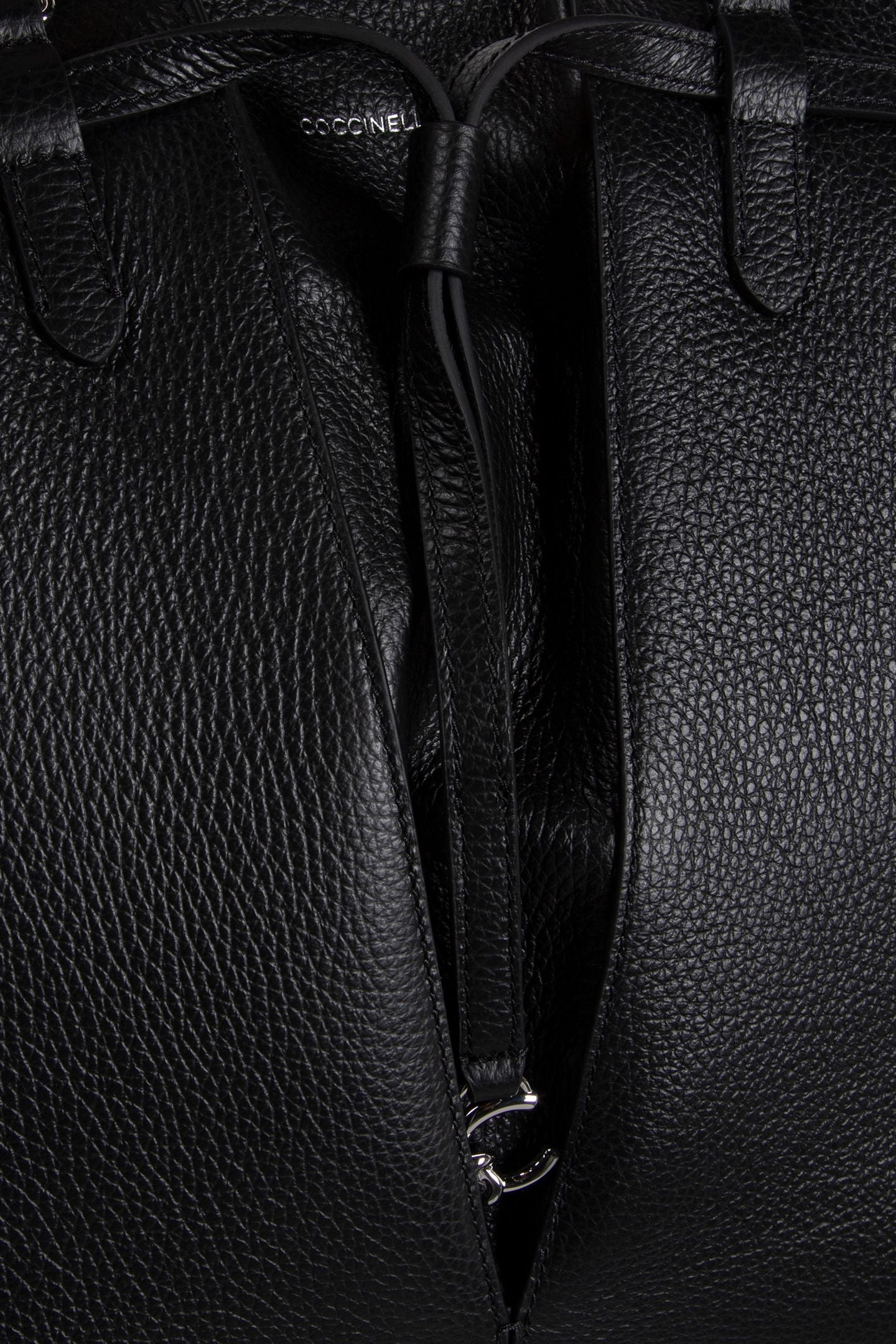 MEDIUM TOTE BAG IN BLACK 5