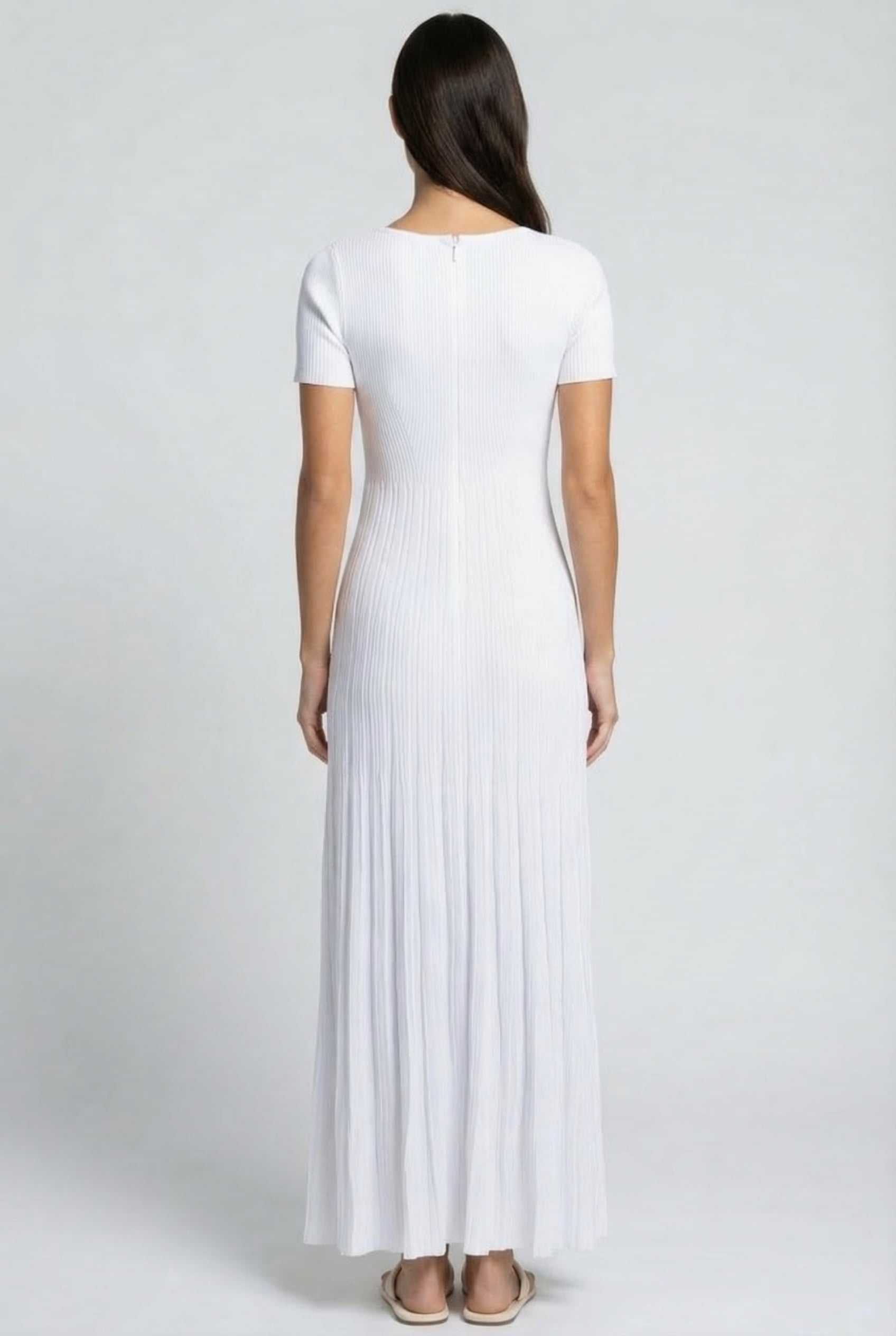 EMPIRE SCOOP NECK SHORT SLEEVE MAXI DRESS IN WHITE 2