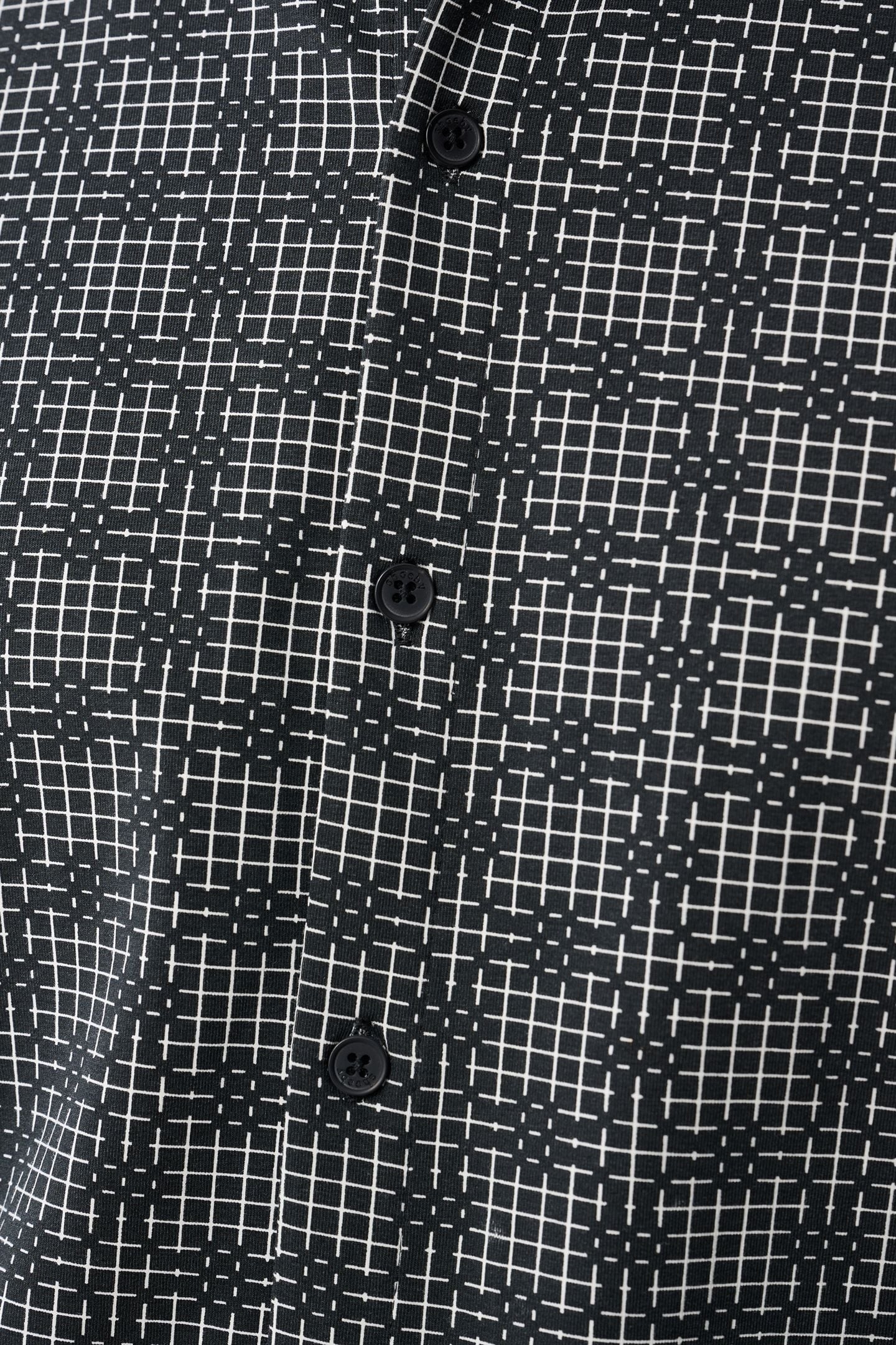 MA-SBPRINTED LOGO SHIRT BLACK 6