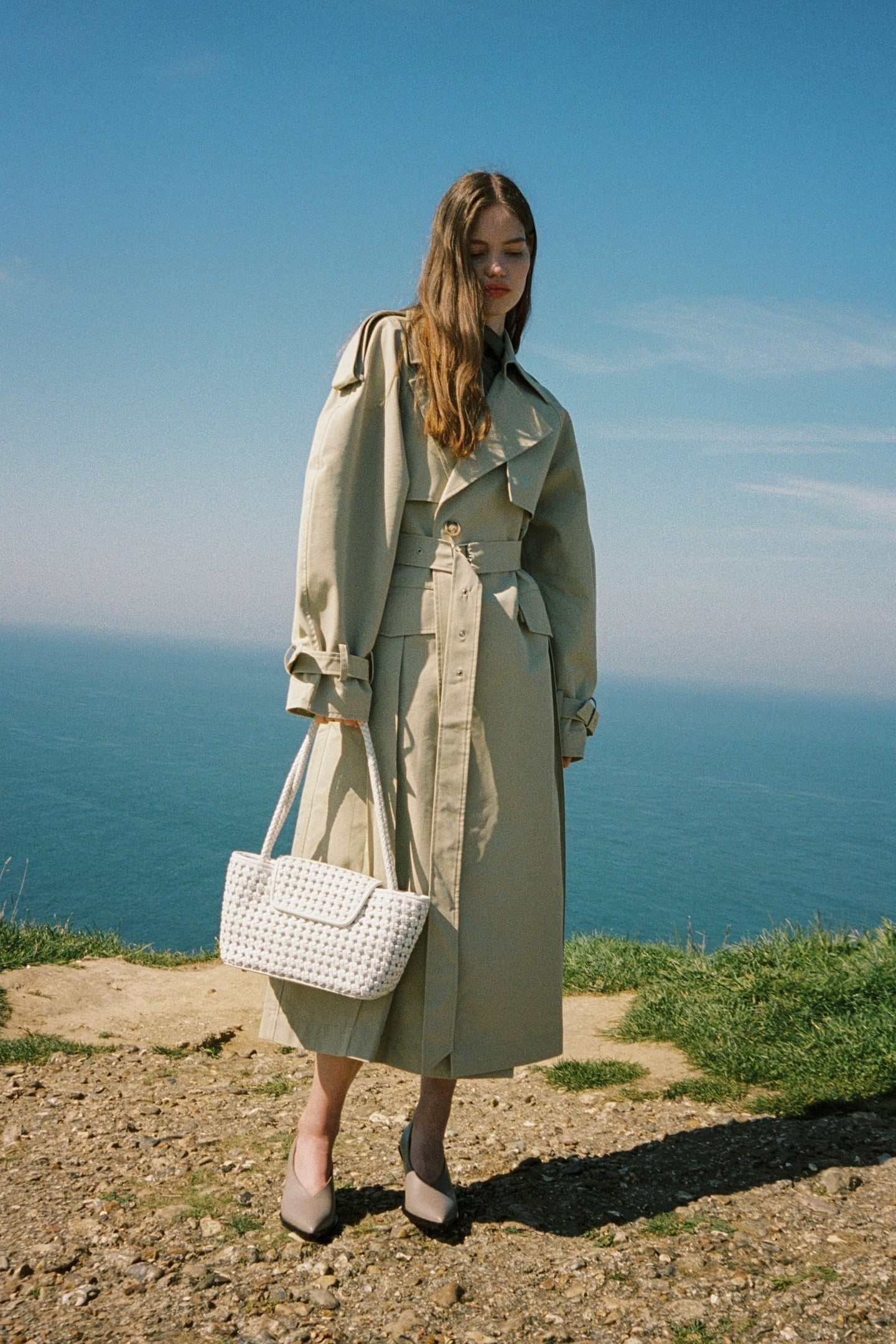 COURRIER TOTE WOVEN LEATHER WHITE 1