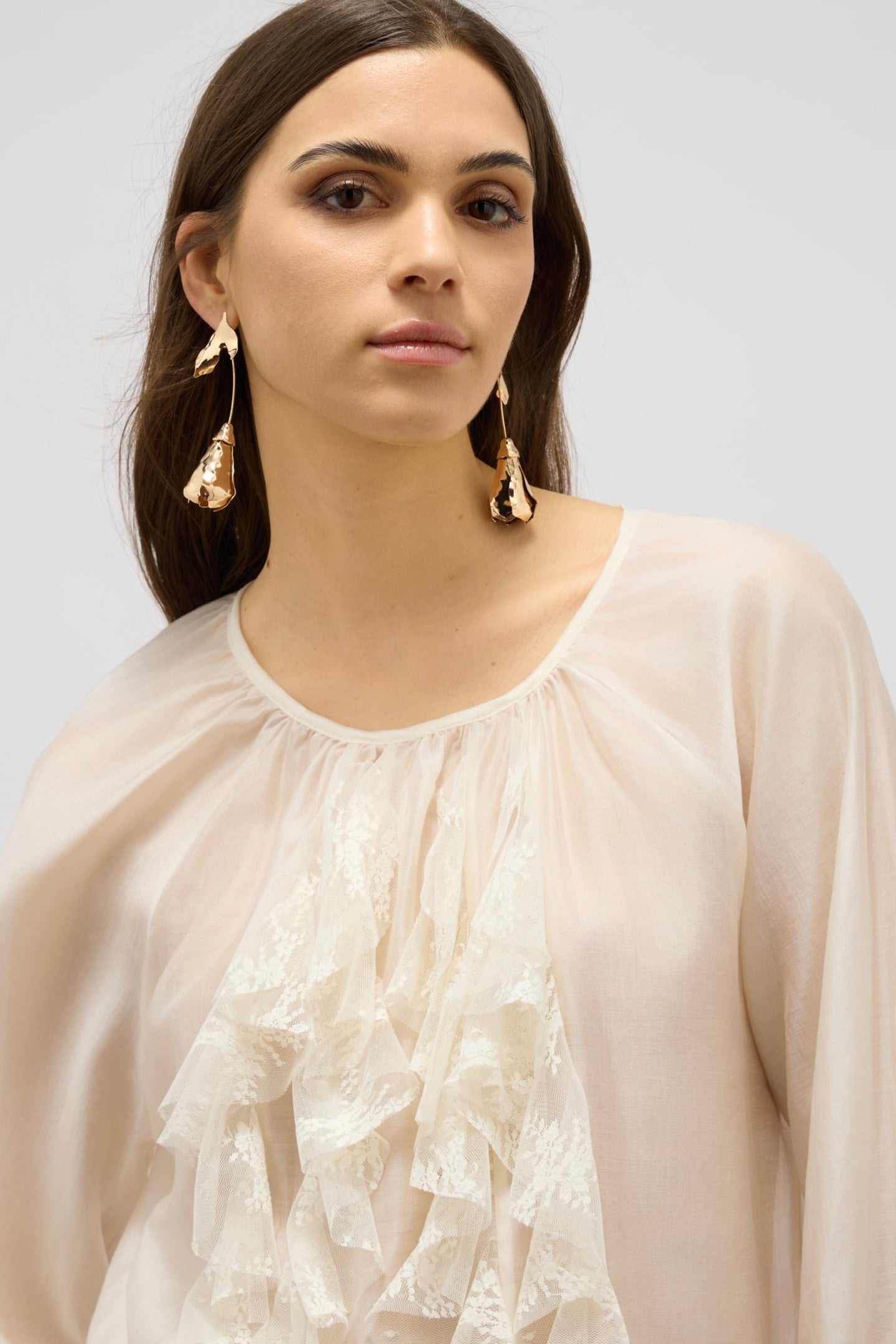 VOILE BLOUSE WITH RUFFLES WHITE 4