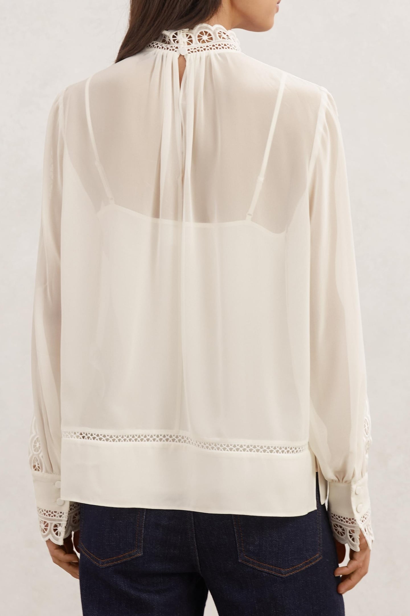 LACE COLLAR BLOUSE CREAM 2