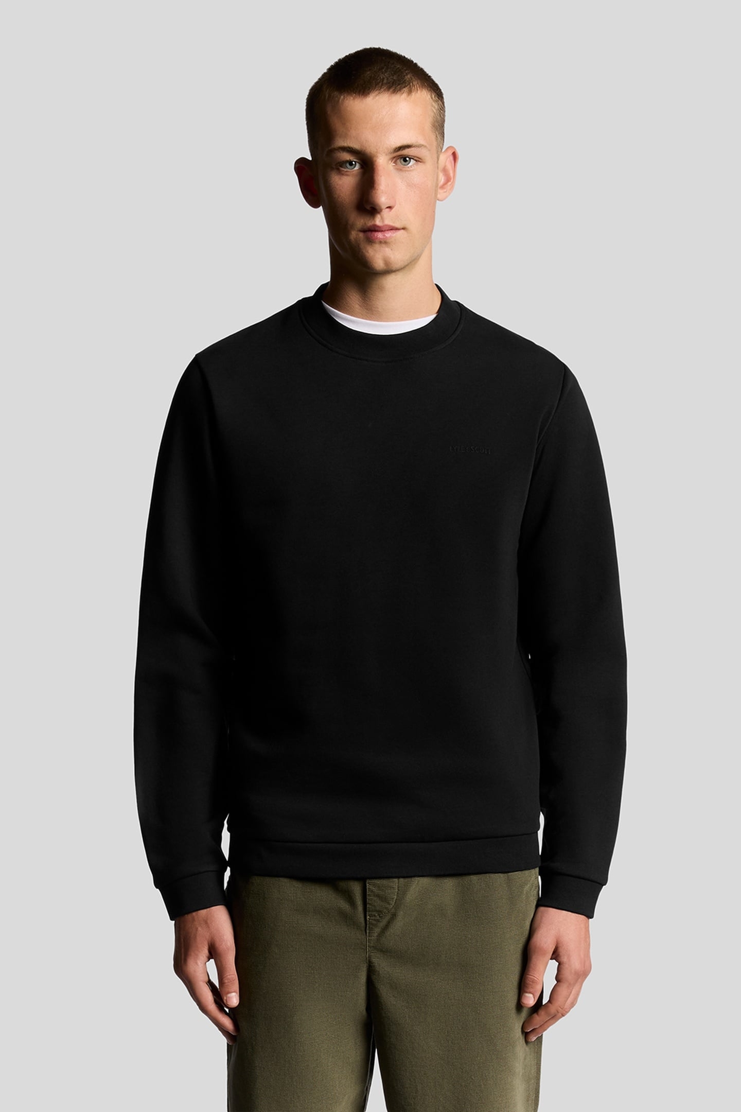 LOGO BRUSHBACK CREW NECK JUMPER JET BLACK 2
