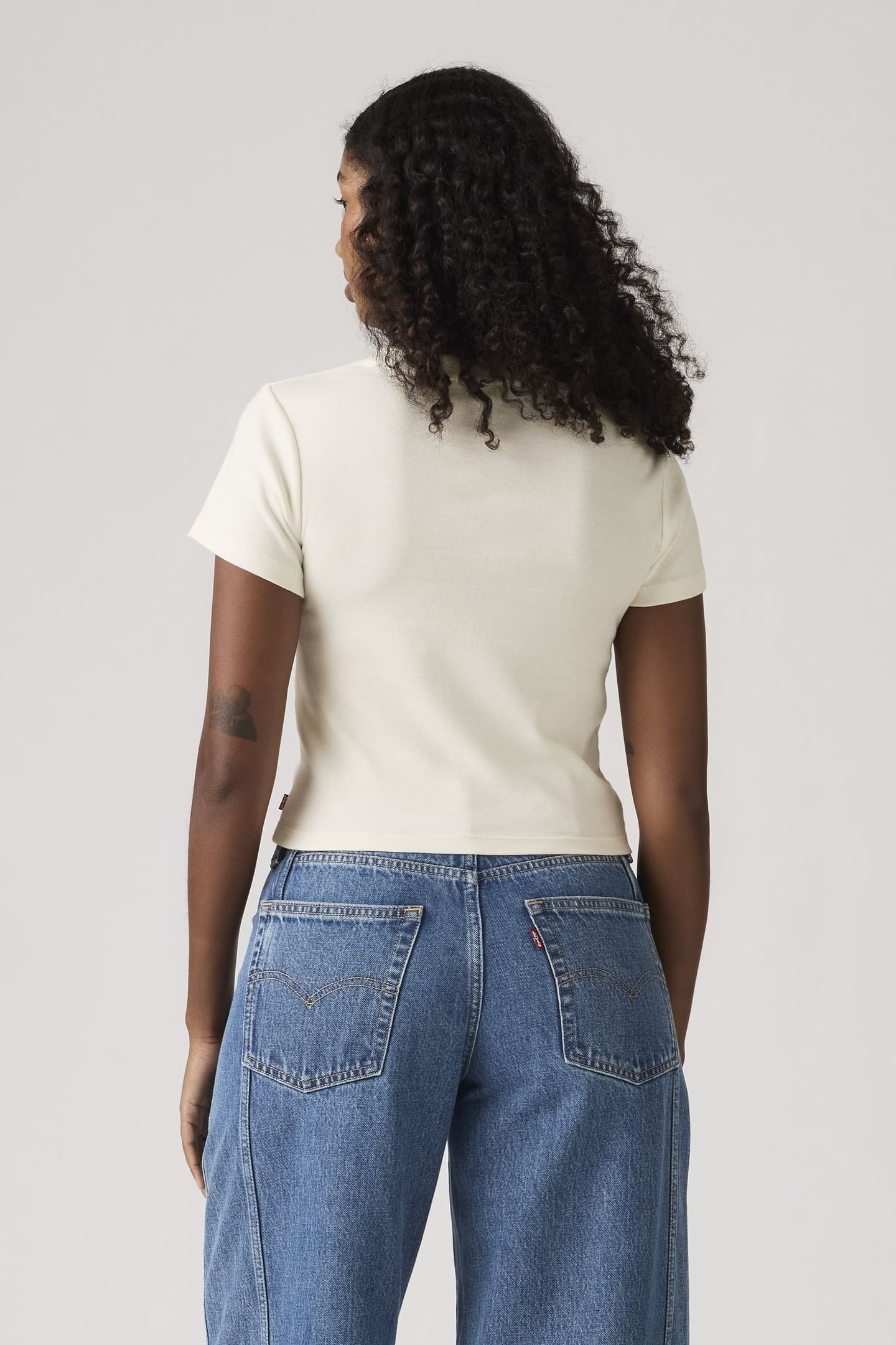 GRAPHIC ESSENTIAL SPORTY TEE WHITE 4