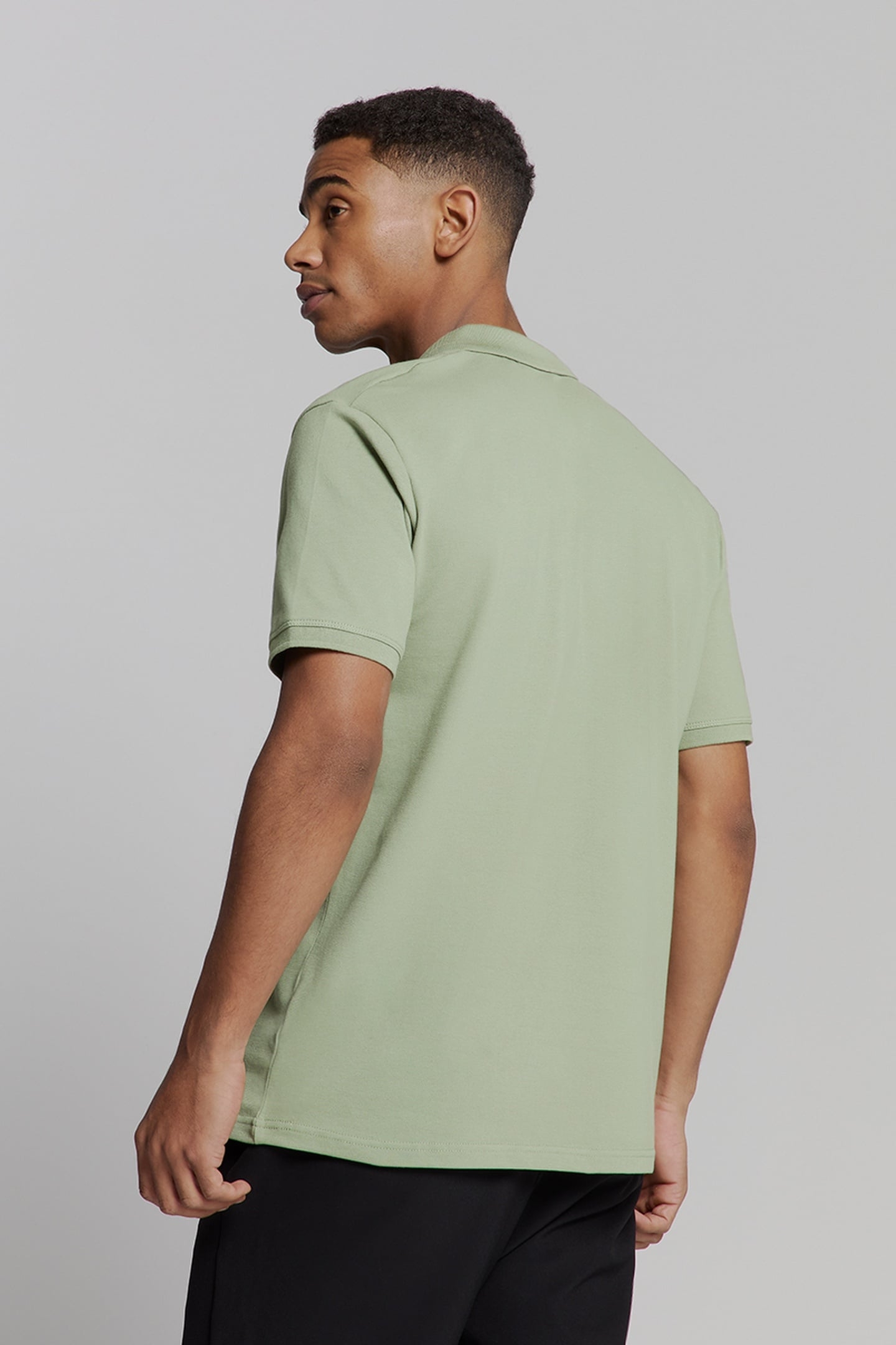 POLO PIQUE SOLID STRETCH GREEN 2