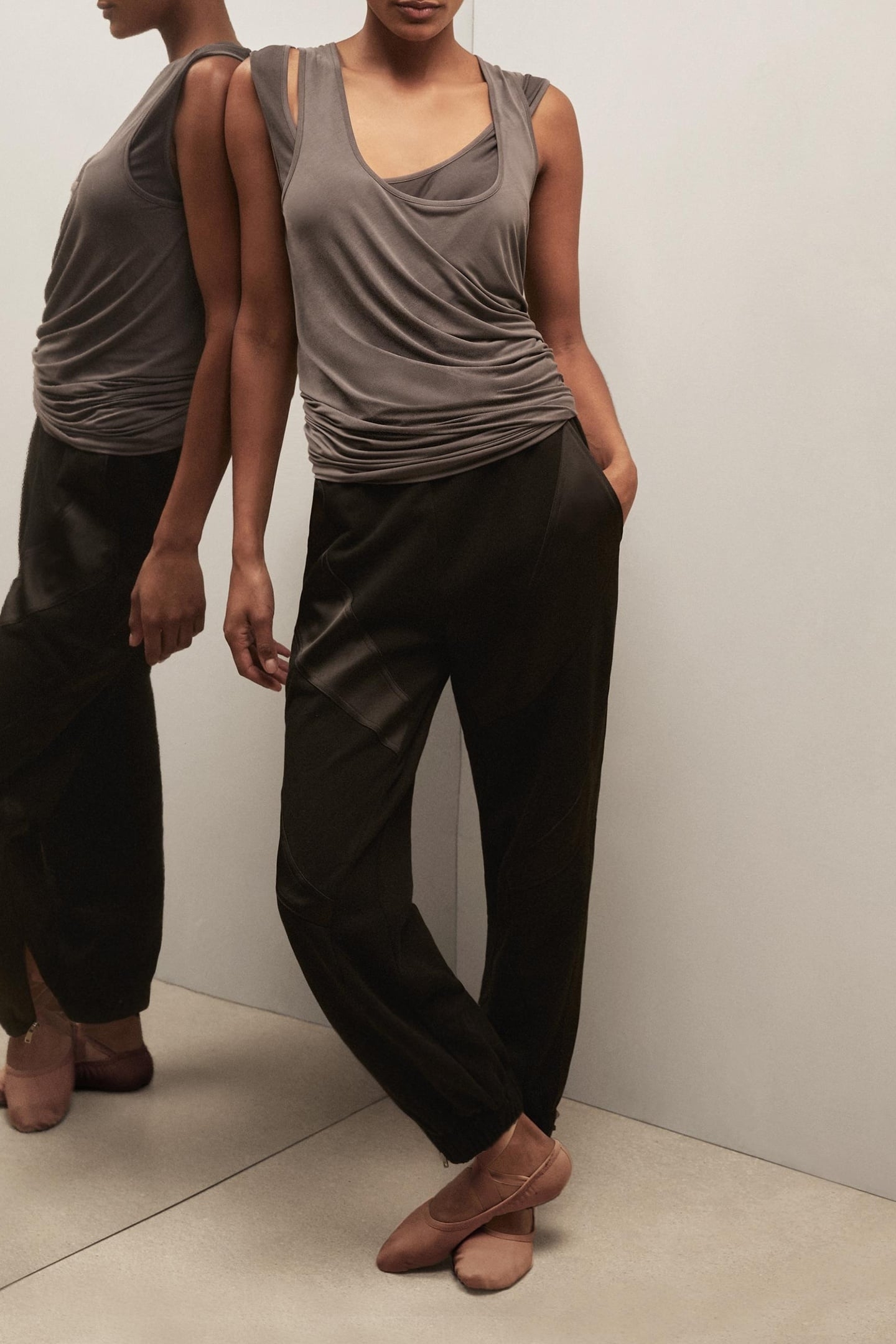 DOUBLE LAYER VEST CHARCOAL GREY 5