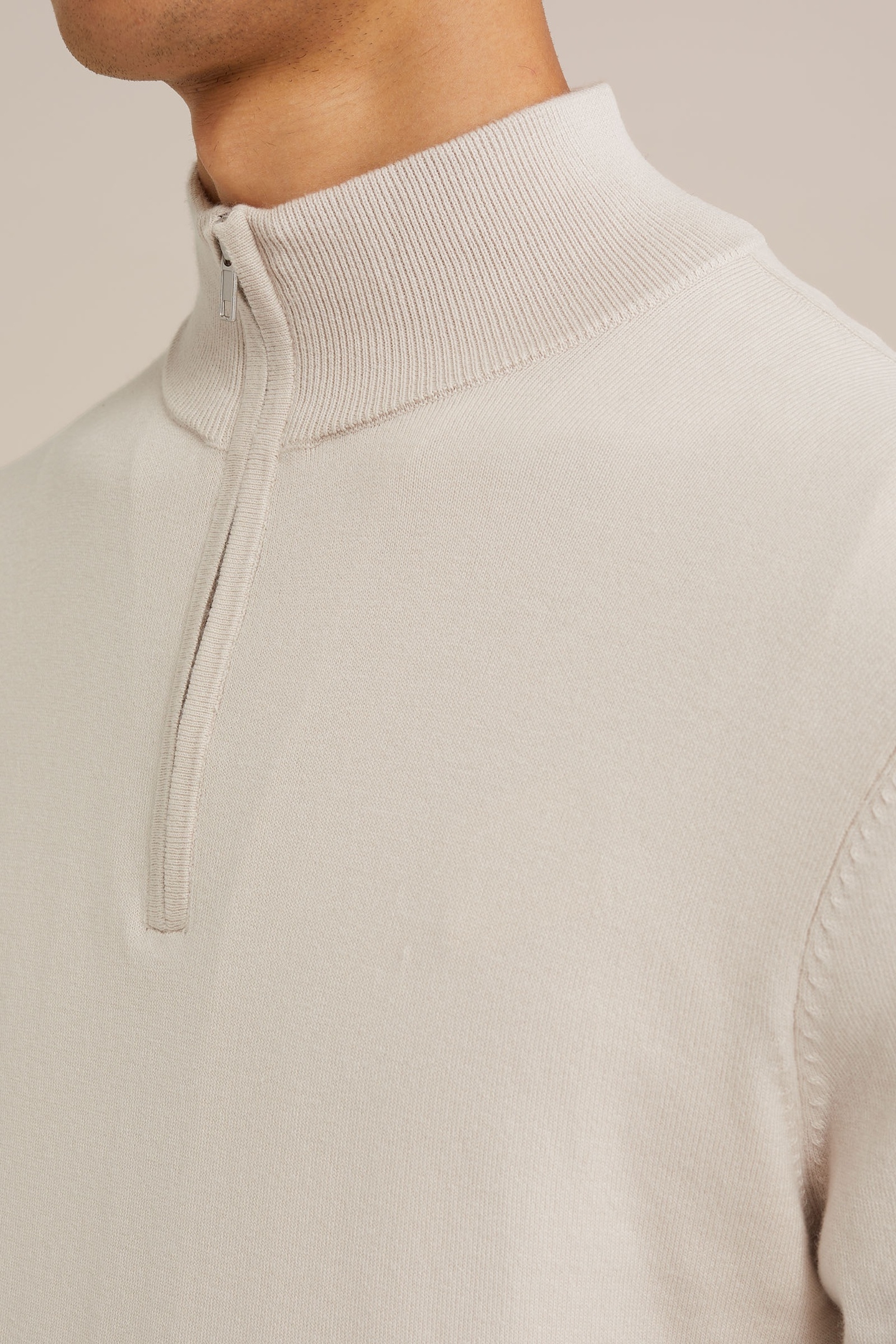 HALFWAY ZIPPER BEIGE 6