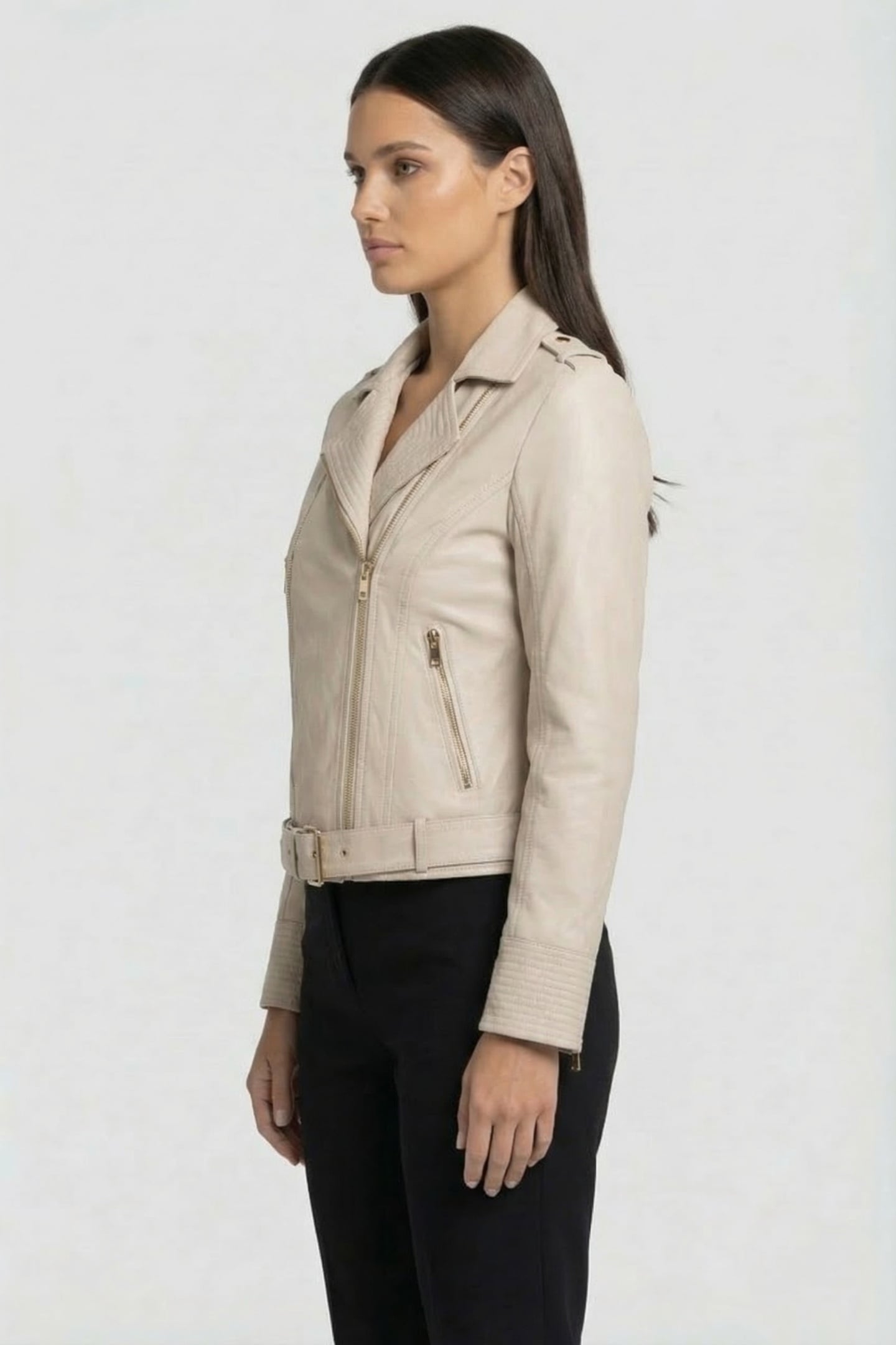 BROOKE WHITE SMOKE 3