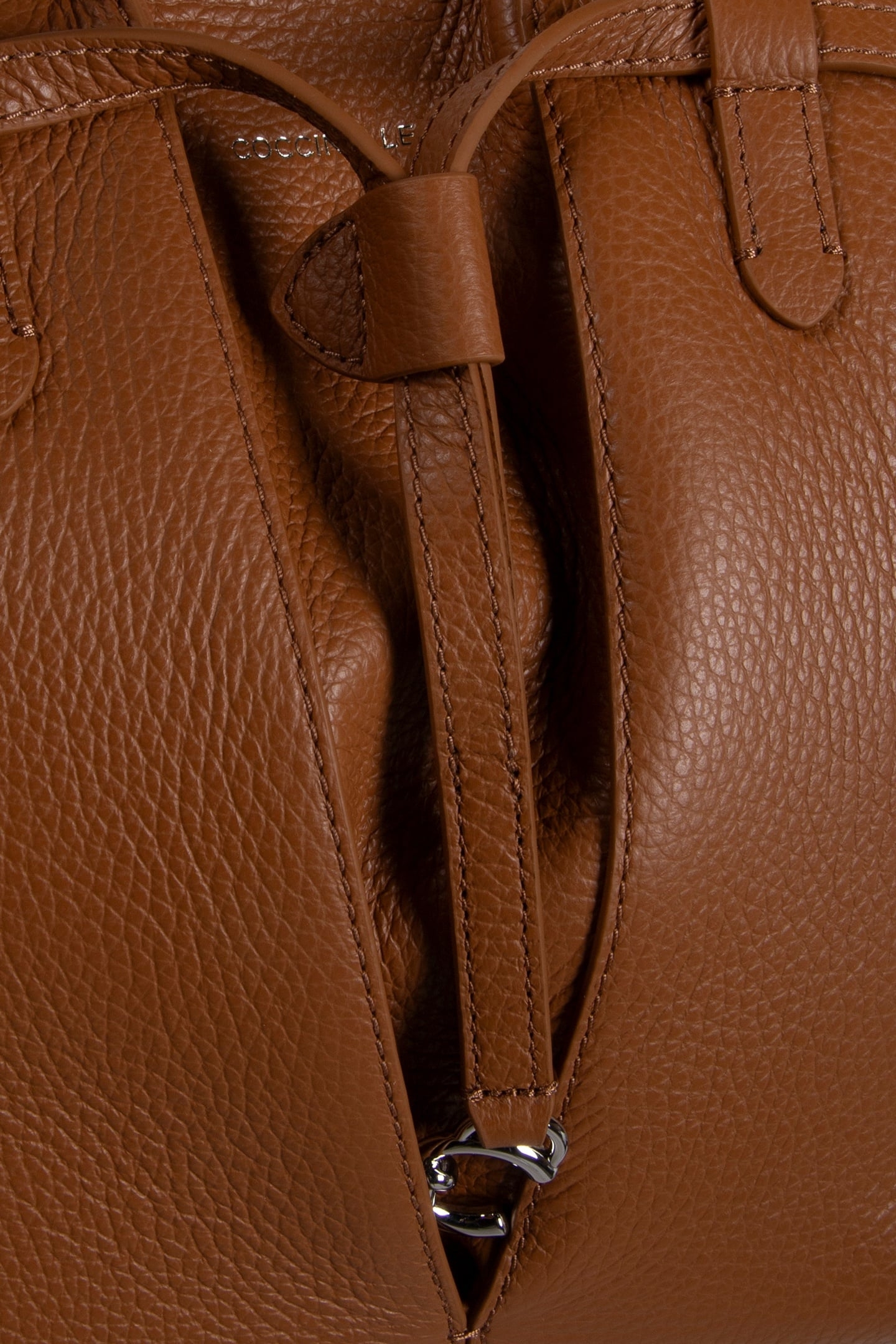 MEDIUM LEATHER TOTE BAG IN BROWN 5