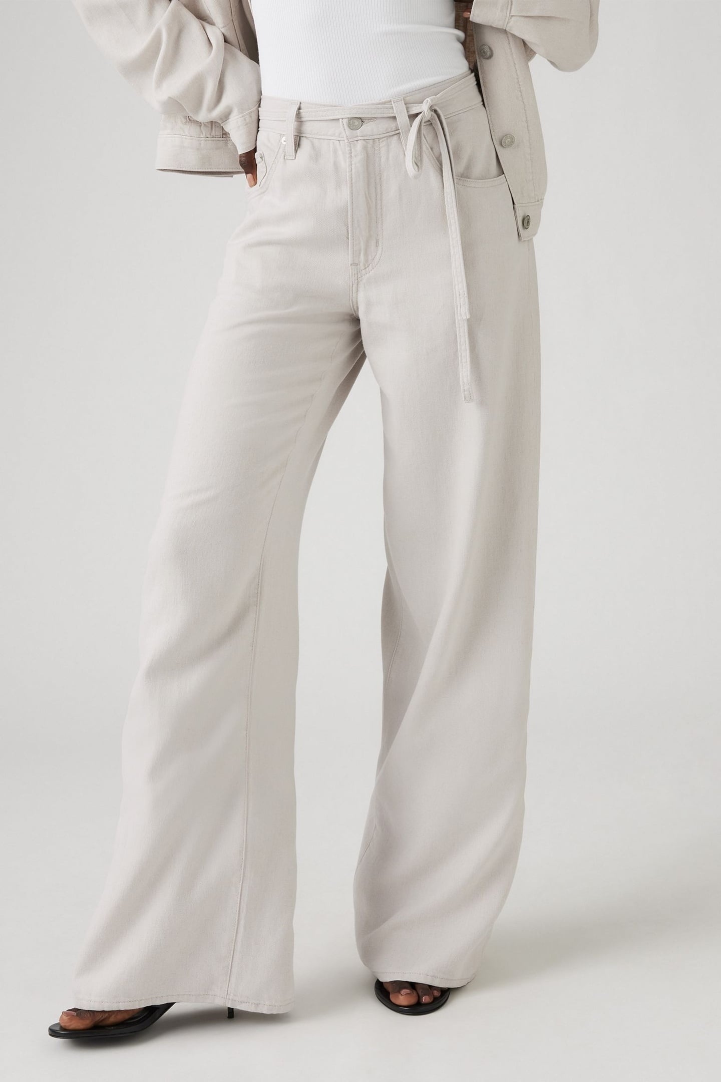 XL STRAIGHT JEANS GREY 1