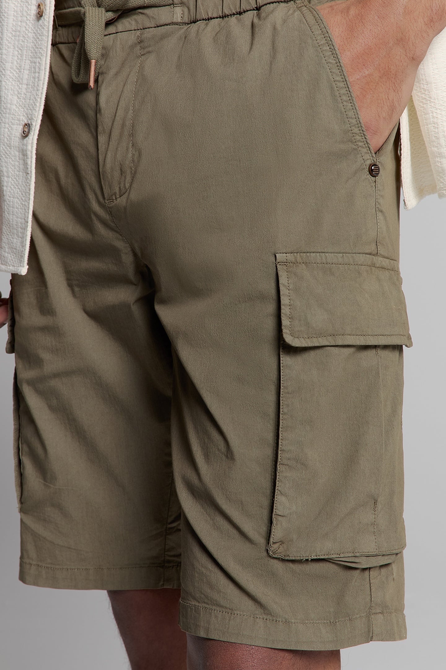 SHORT STRETCH CARGO GARMENT DYED DARK MOSS 2