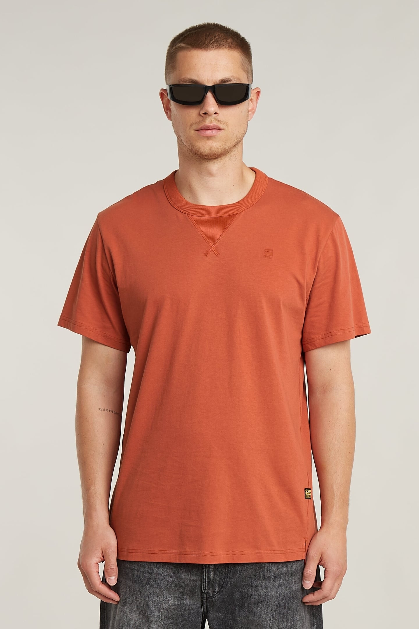 NIFOUS R T ETRUSCAN RED 2