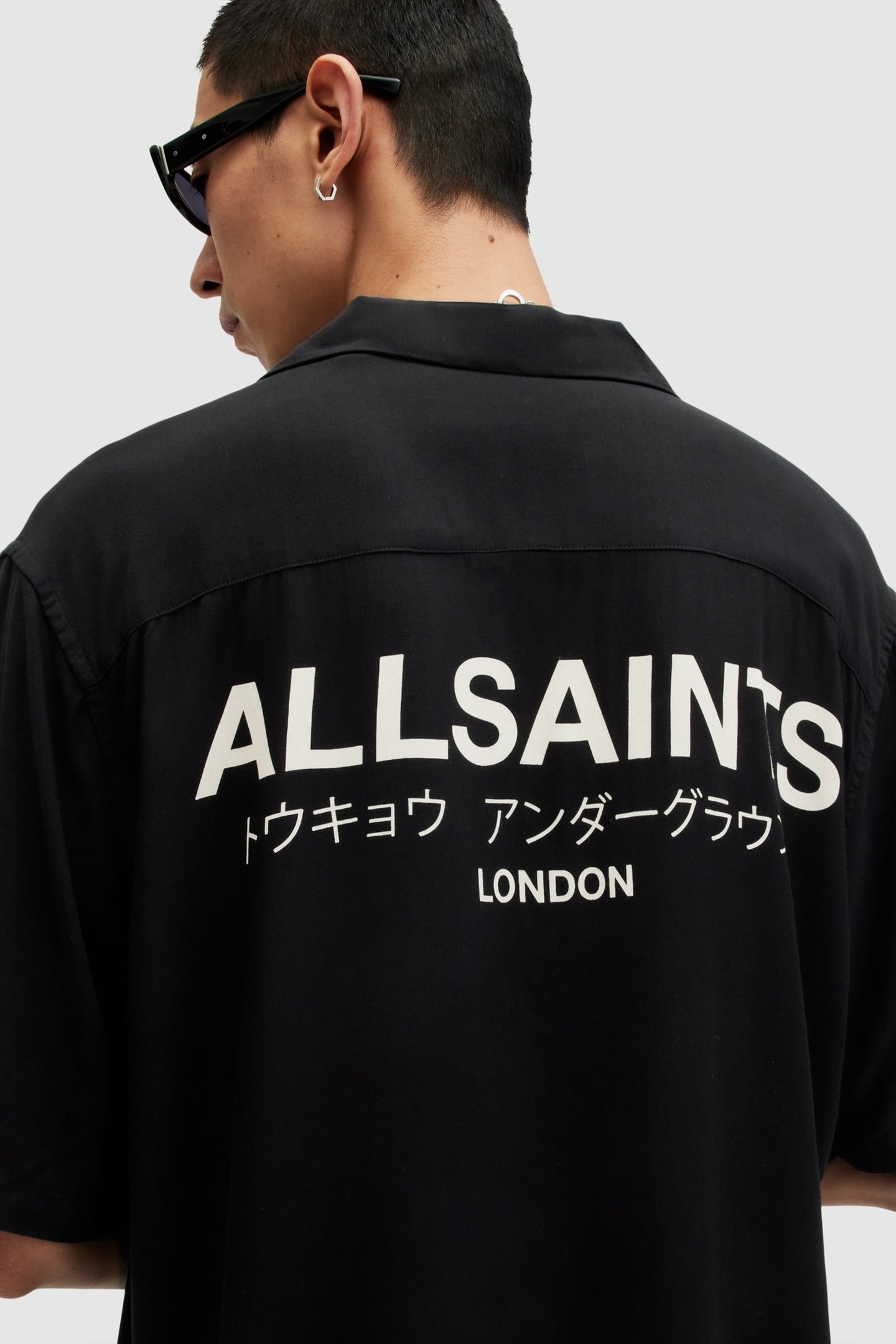 UNDERGROUND SS SHIRT JET BLACK/ECRU 7