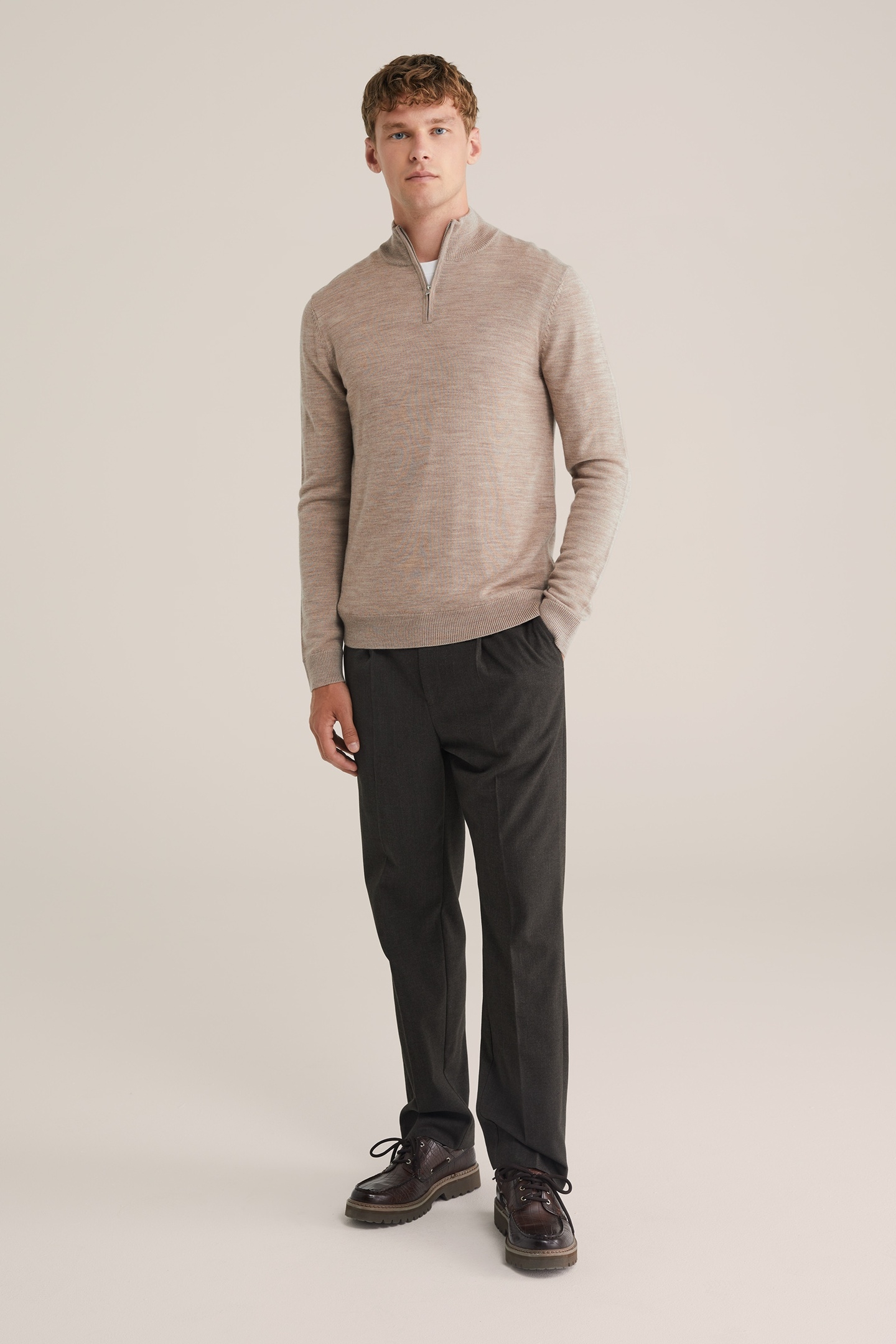 HALFWAY ZIPPER LIGHT BROWN 3