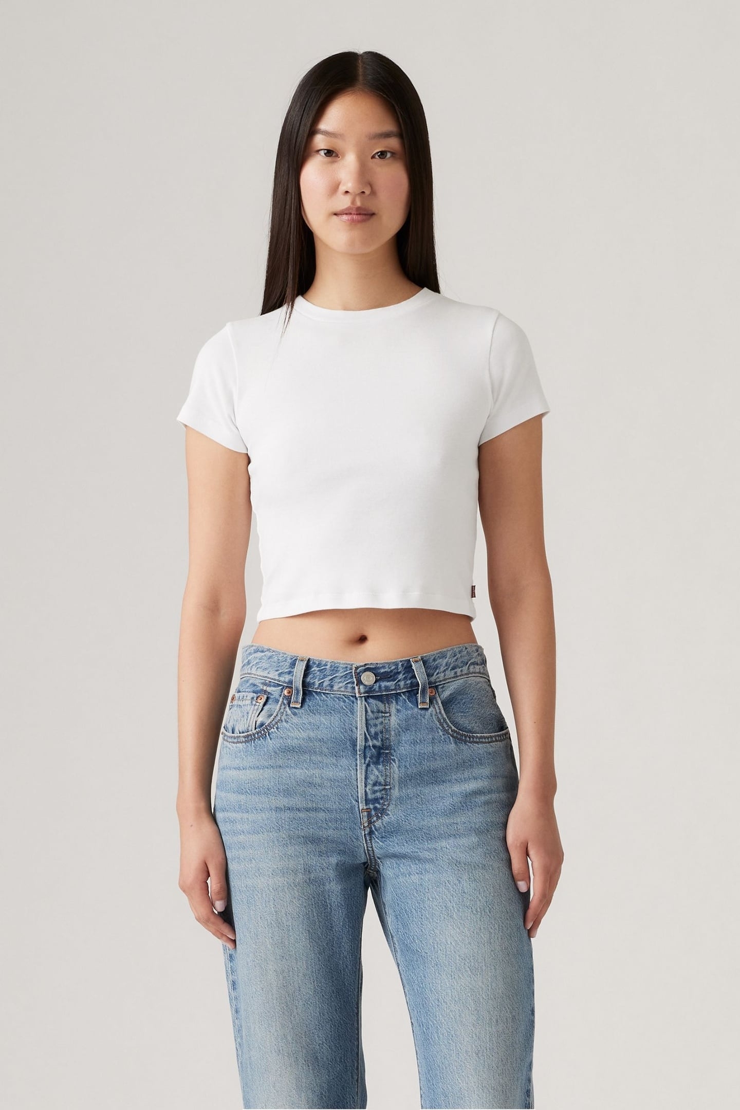 ESSENTIAL SPORTY TEE WHITE 2