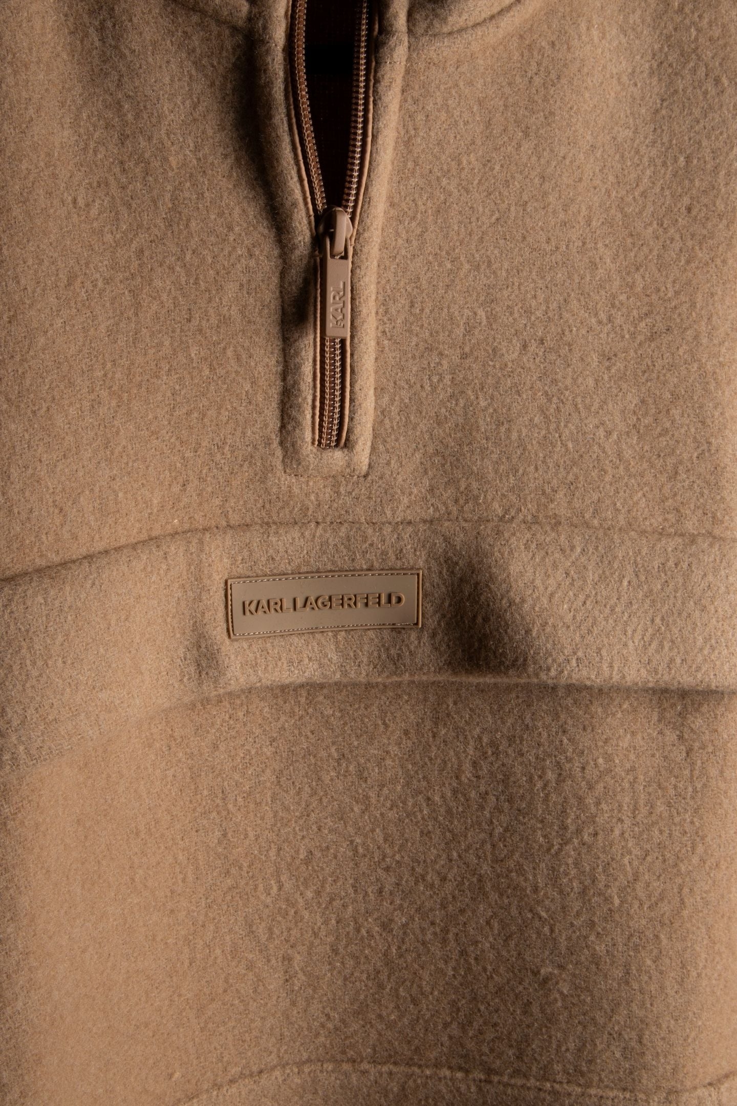 CAMEL SWEAT TROYER 4