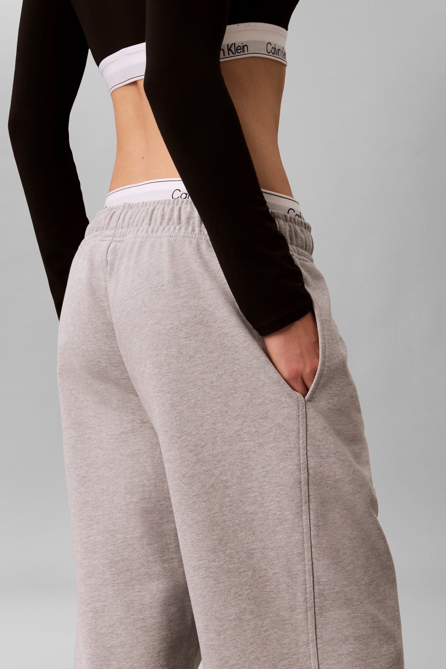 MONOLOGO FOIL FRENCH SWEATPANTS HEROIC GREY 4