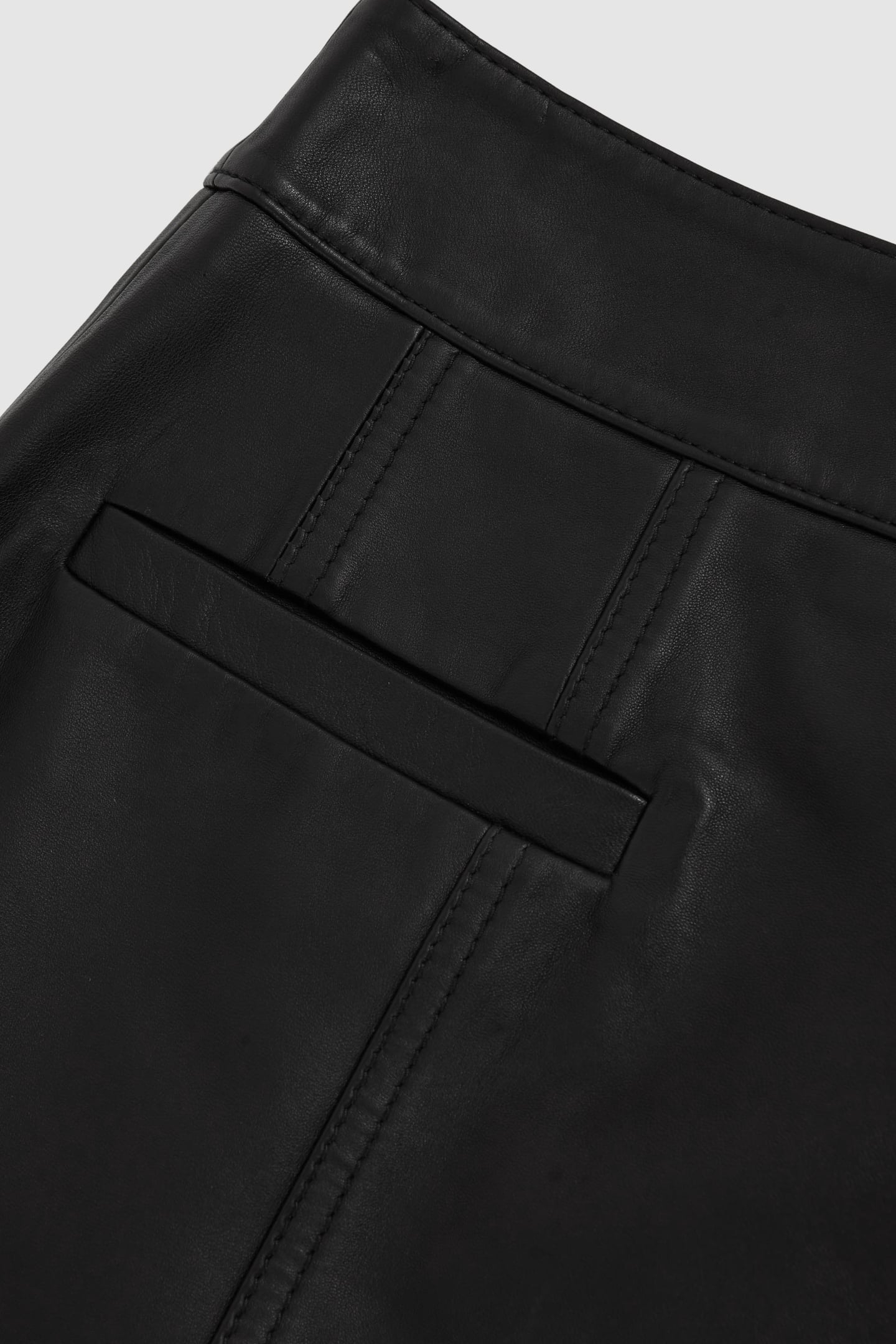 WELT POCKET LEATHER MINI SKIRT BLACK 4