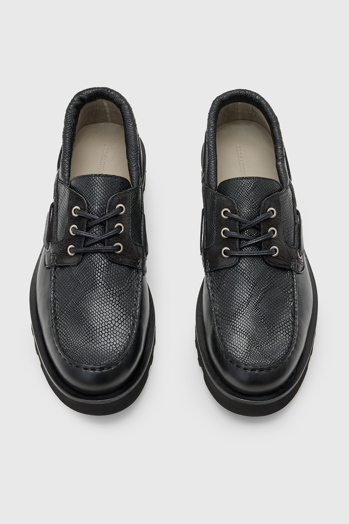 SKIFF SHOE BLACK 3