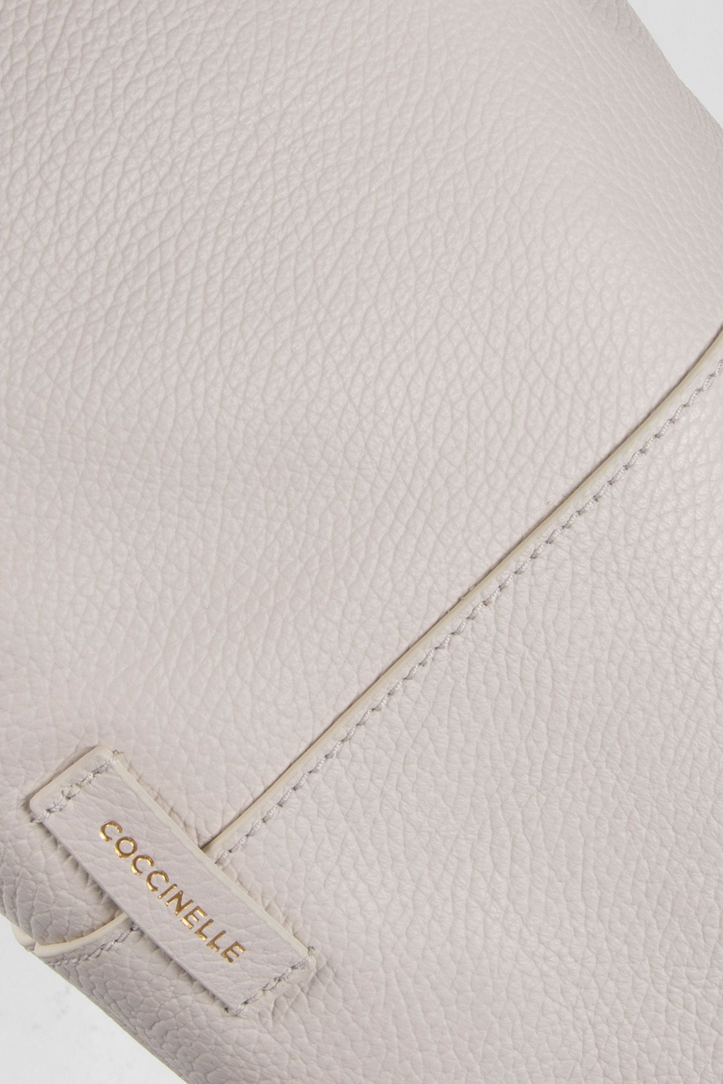 LARGE LEATHER SHOULDER BAG IN CREAM 5