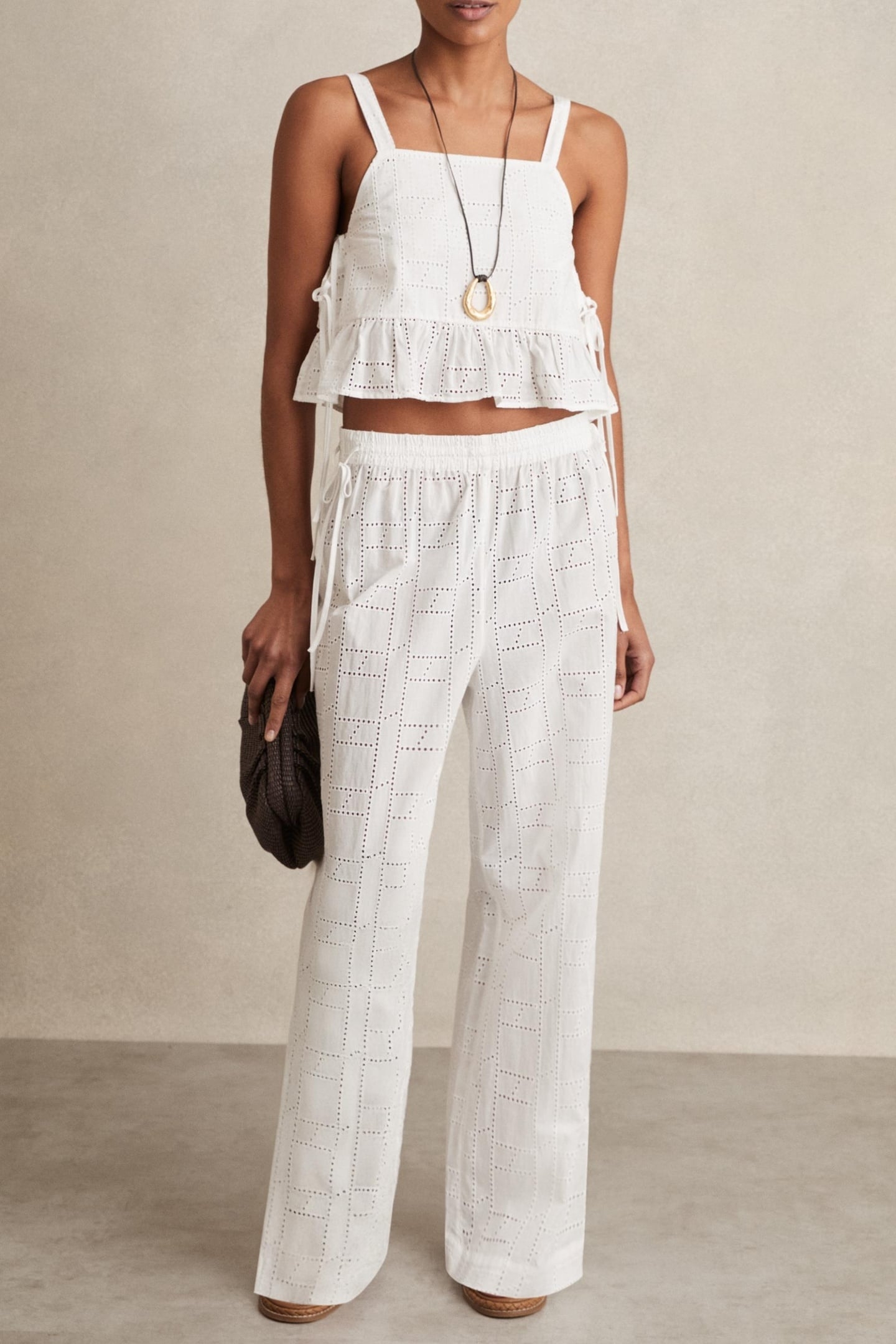 BRODERIE SIDE TIE TOP WHITE 1