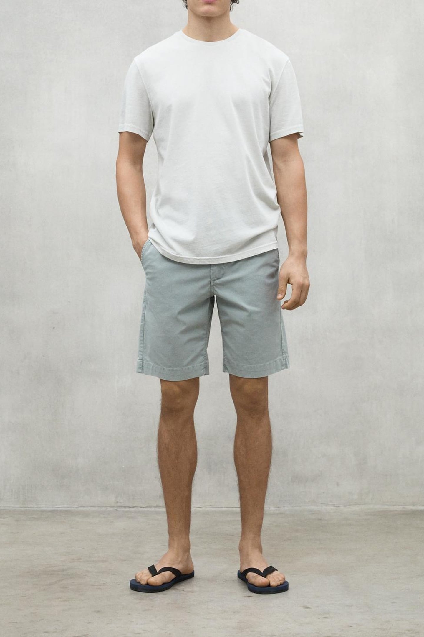 NOWALF T-SHIRT LIGHT GREY 2