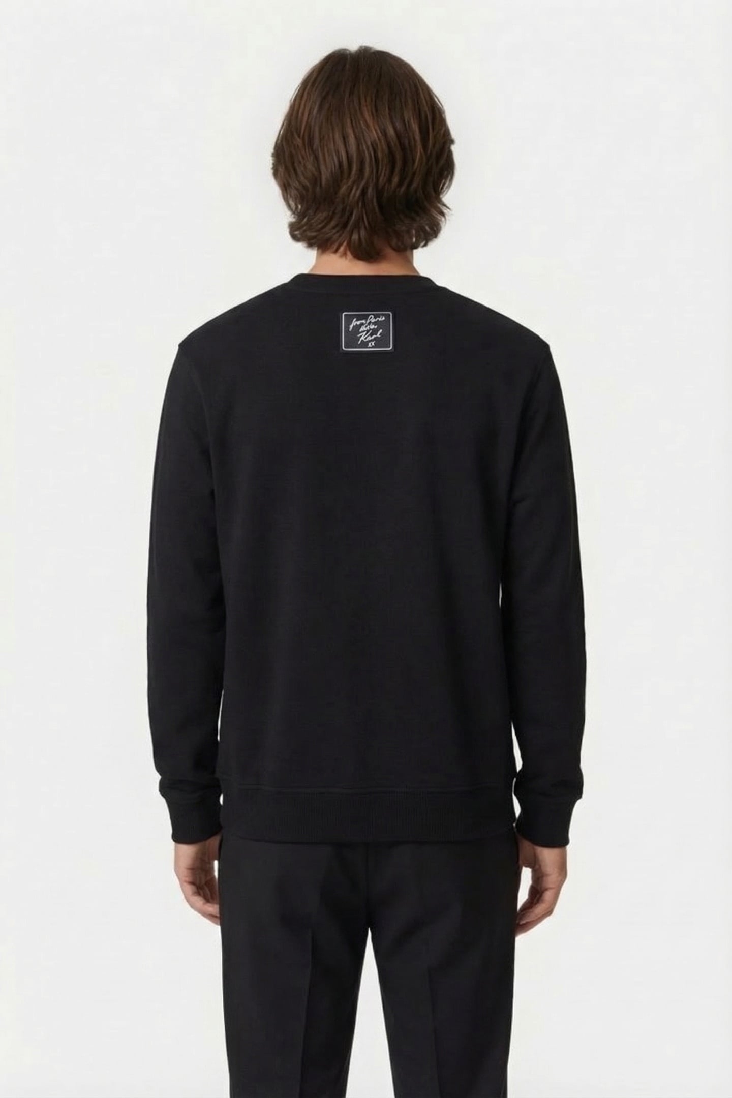 BLACK SWEAT CREWNECK 2