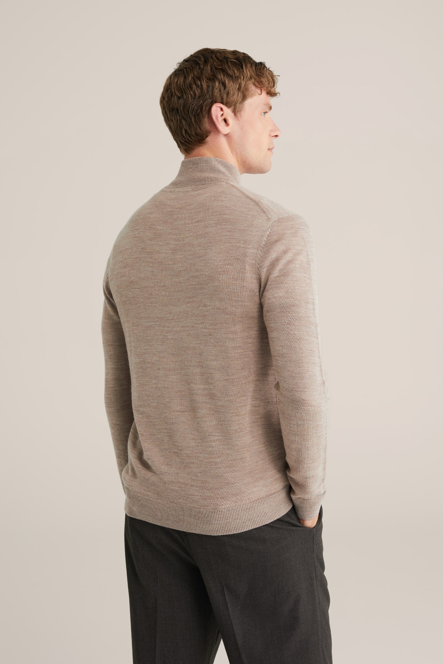 HALFWAY ZIPPER LIGHT BROWN 2