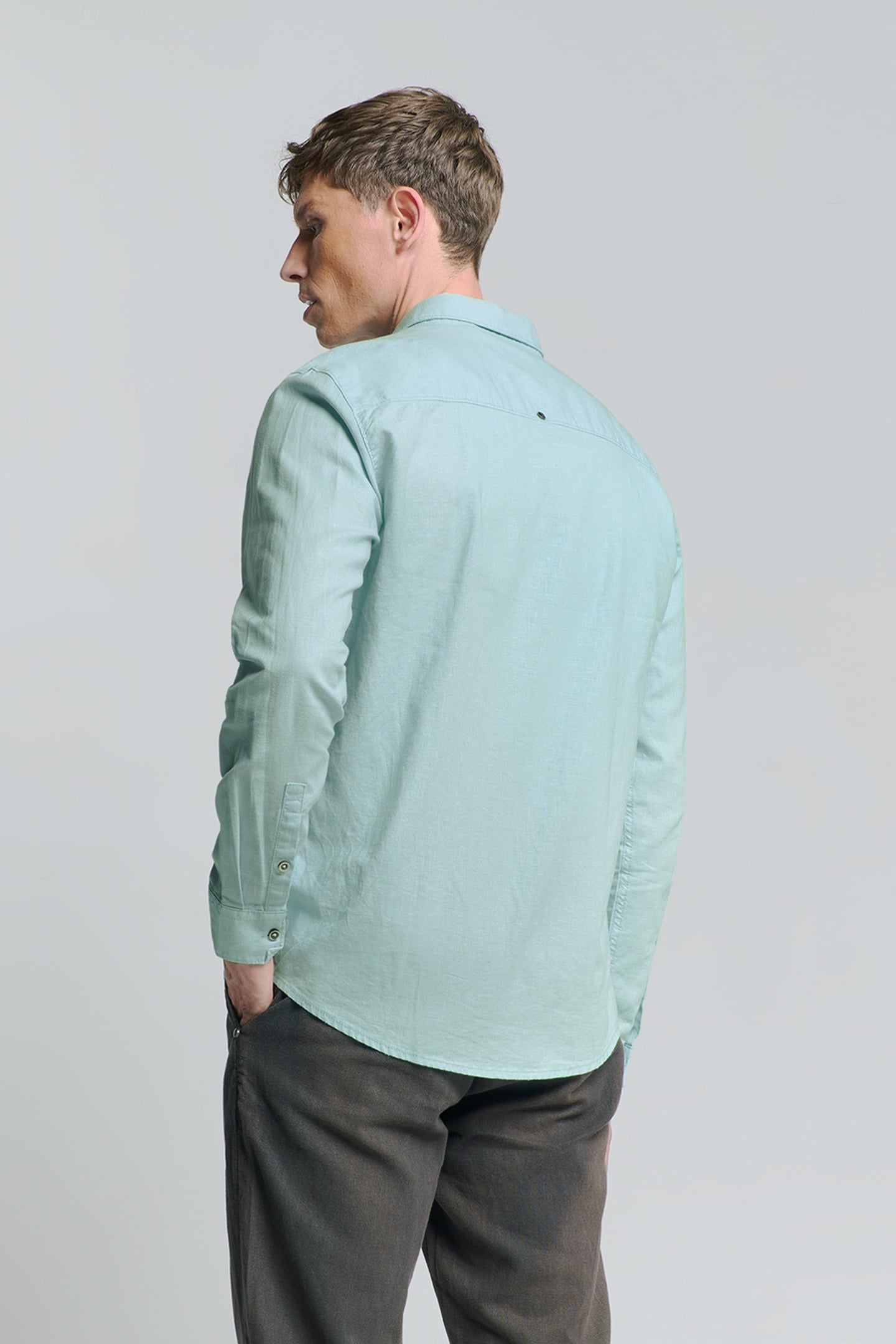 SHIRT SOLID WITH LINEN ICE 2