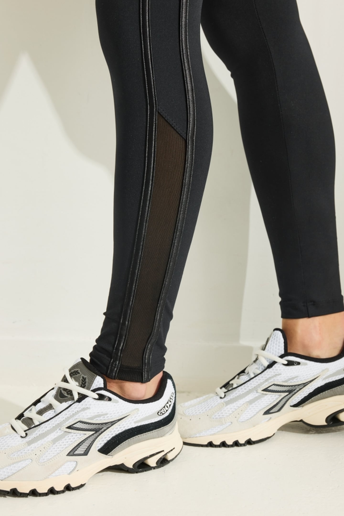 KATE LEGGINGS BLACK 2