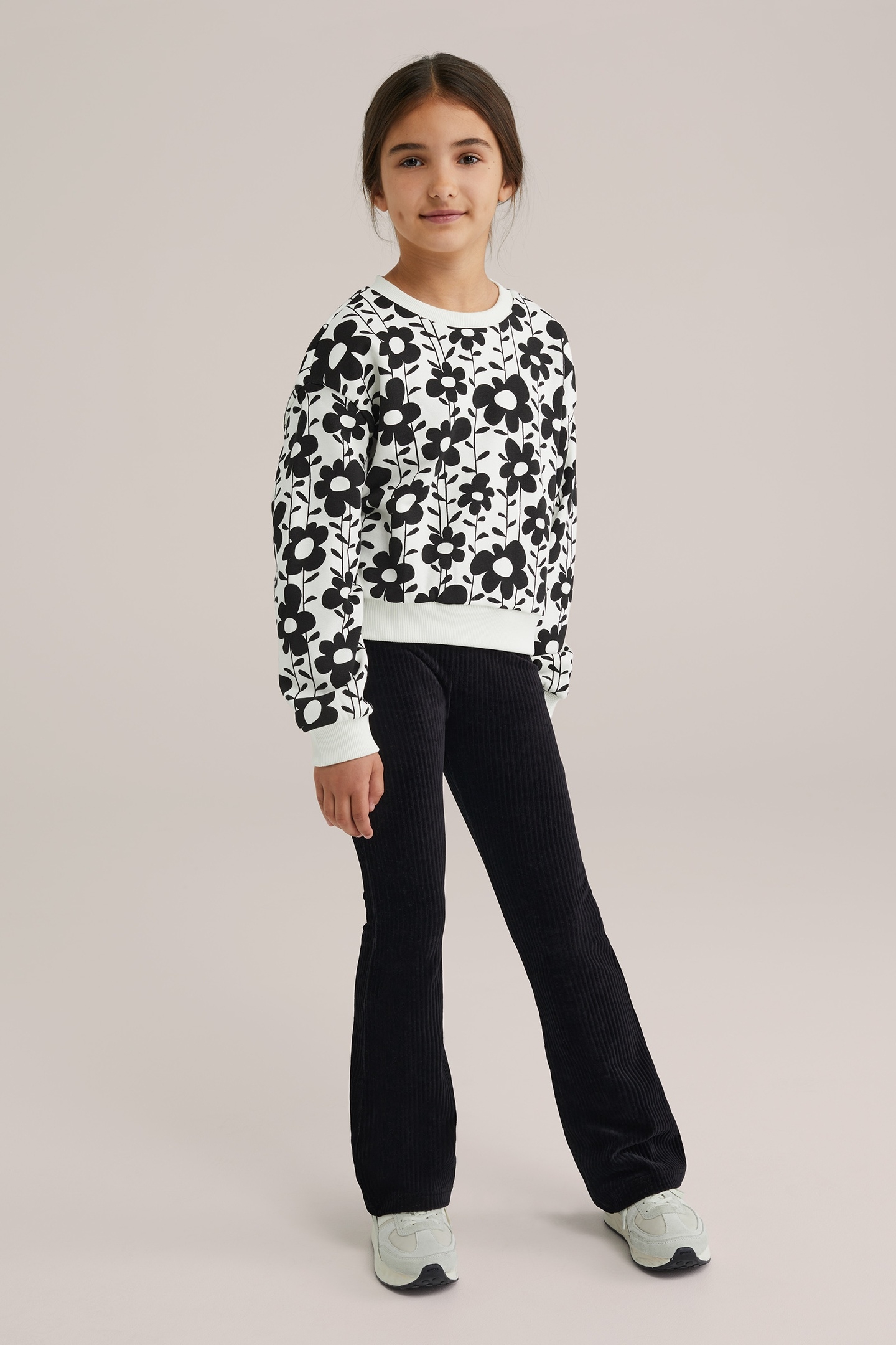 SWEATER BLACK 2
